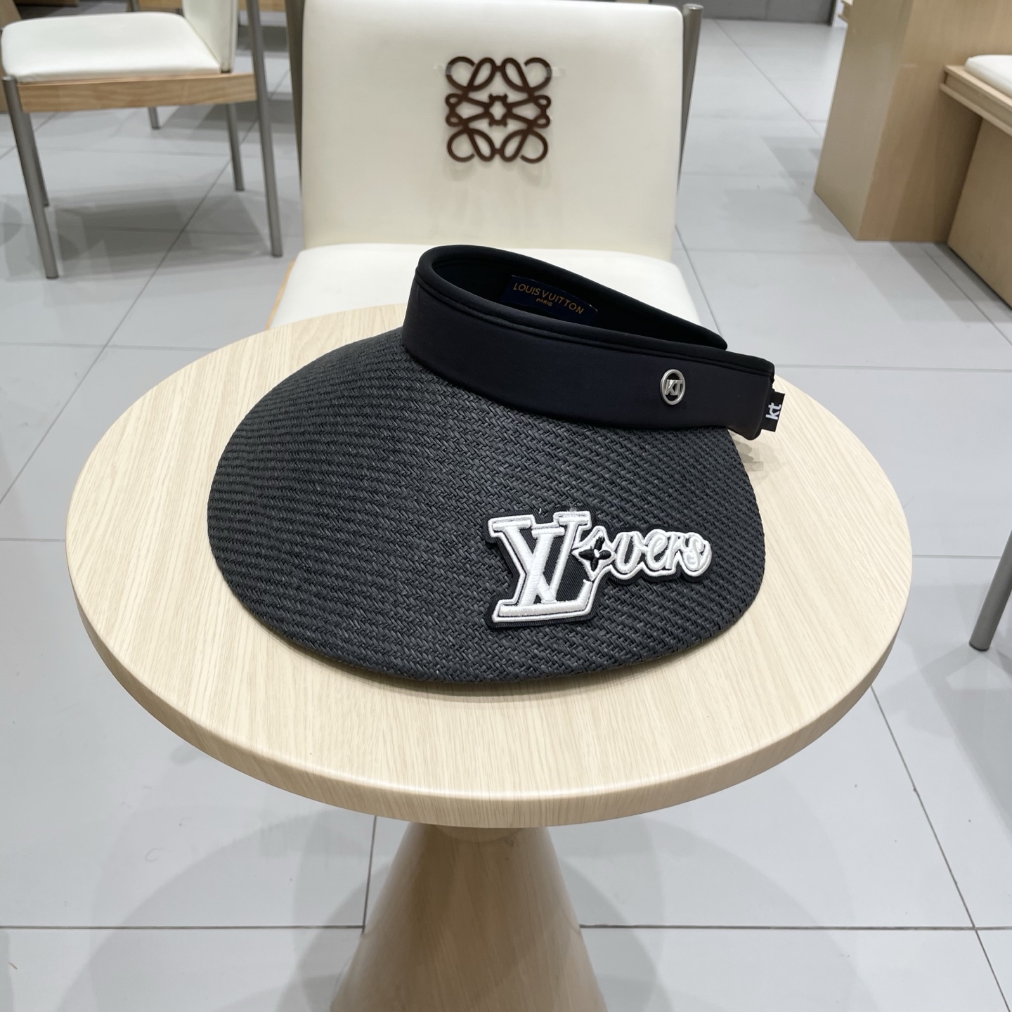  【LV路易威登】2025夏季新款男女款遮阳帽空顶帽，大牌出货，超方便！好搭！出街必备。