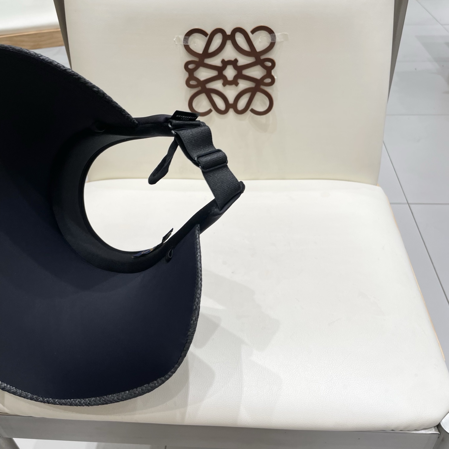  【LV路易威登】2025夏季新款男女款遮阳帽空顶帽，大牌出货，超方便！好搭！出街必备。