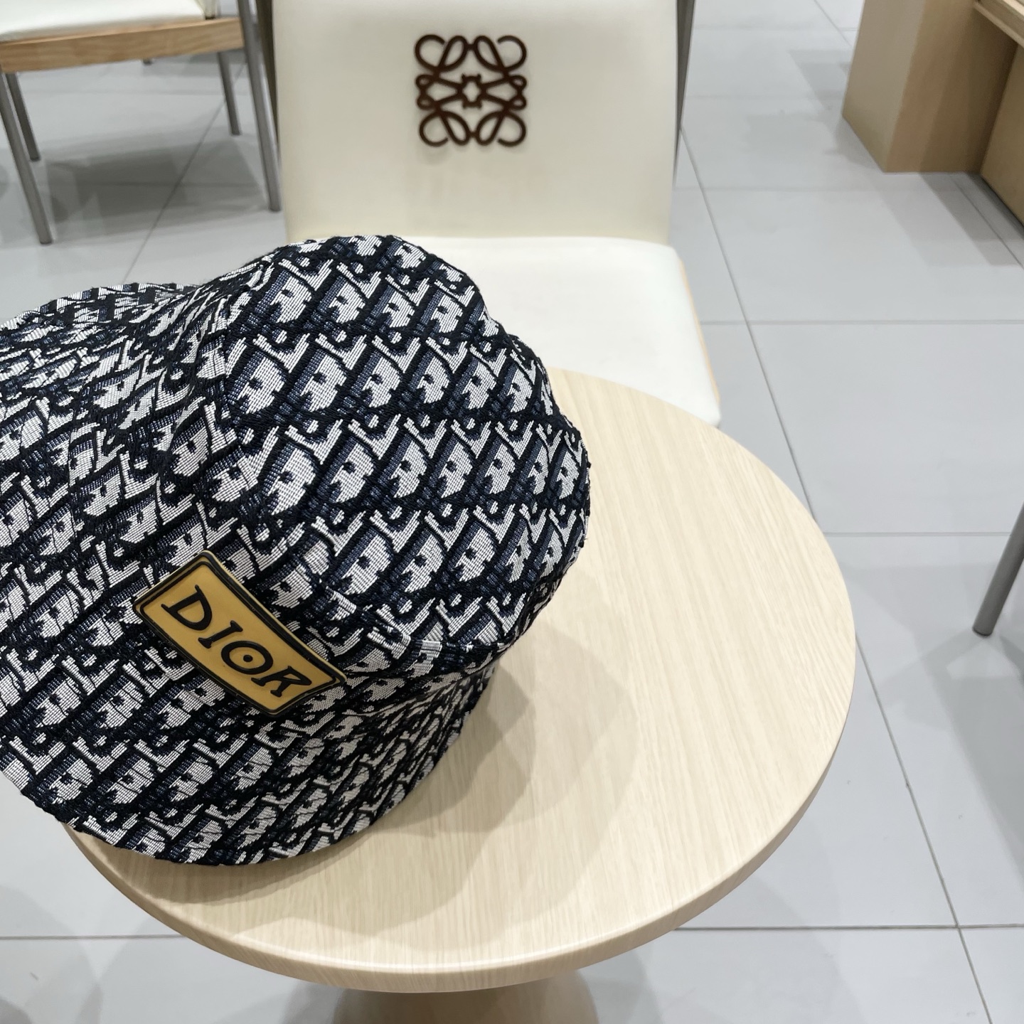  Dior(迪奥)新款原单渔夫帽， 精致純也格调很有感觉，很酷很时尚，专柜断货热门，质量超赞