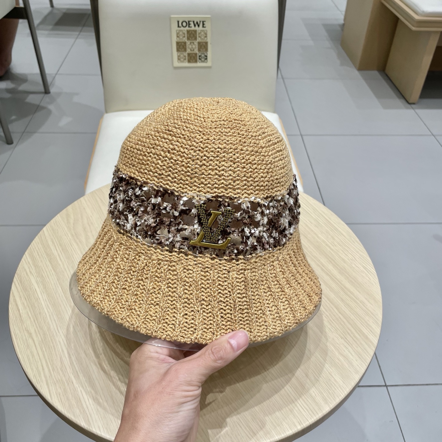  LV路易威登高端潮夏季时尚百搭镂空针织帽子显脸小水桶帽防晒遮阳渔夫盆帽女