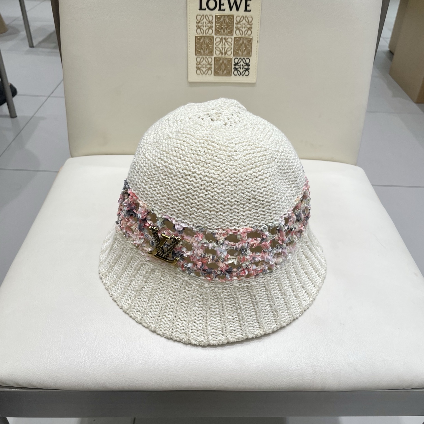  LV路易威登高端潮夏季时尚百搭镂空针织帽子显脸小水桶帽防晒遮阳渔夫盆帽女