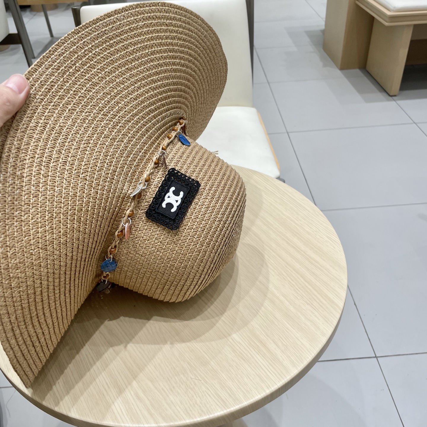  celine塞琳夏季新款草帽子女款户外遮阳海边民族风沙滩帽草编透气防晒太阳帽