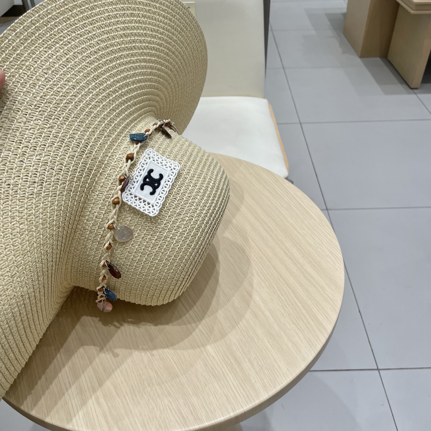  celine塞琳夏季新款草帽子女款户外遮阳海边民族风沙滩帽草编透气防晒太阳帽