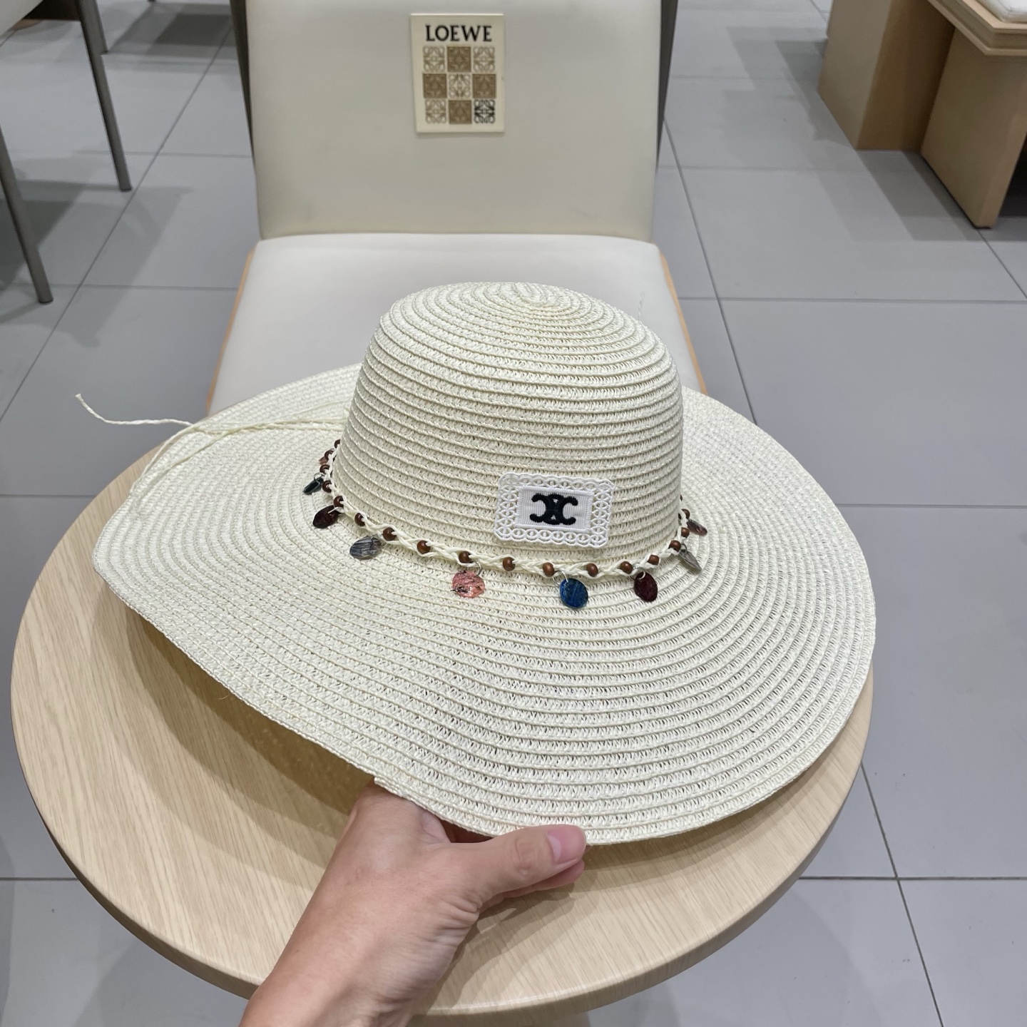  celine塞琳夏季新款草帽子女款户外遮阳海边民族风沙滩帽草编透气防晒太阳帽