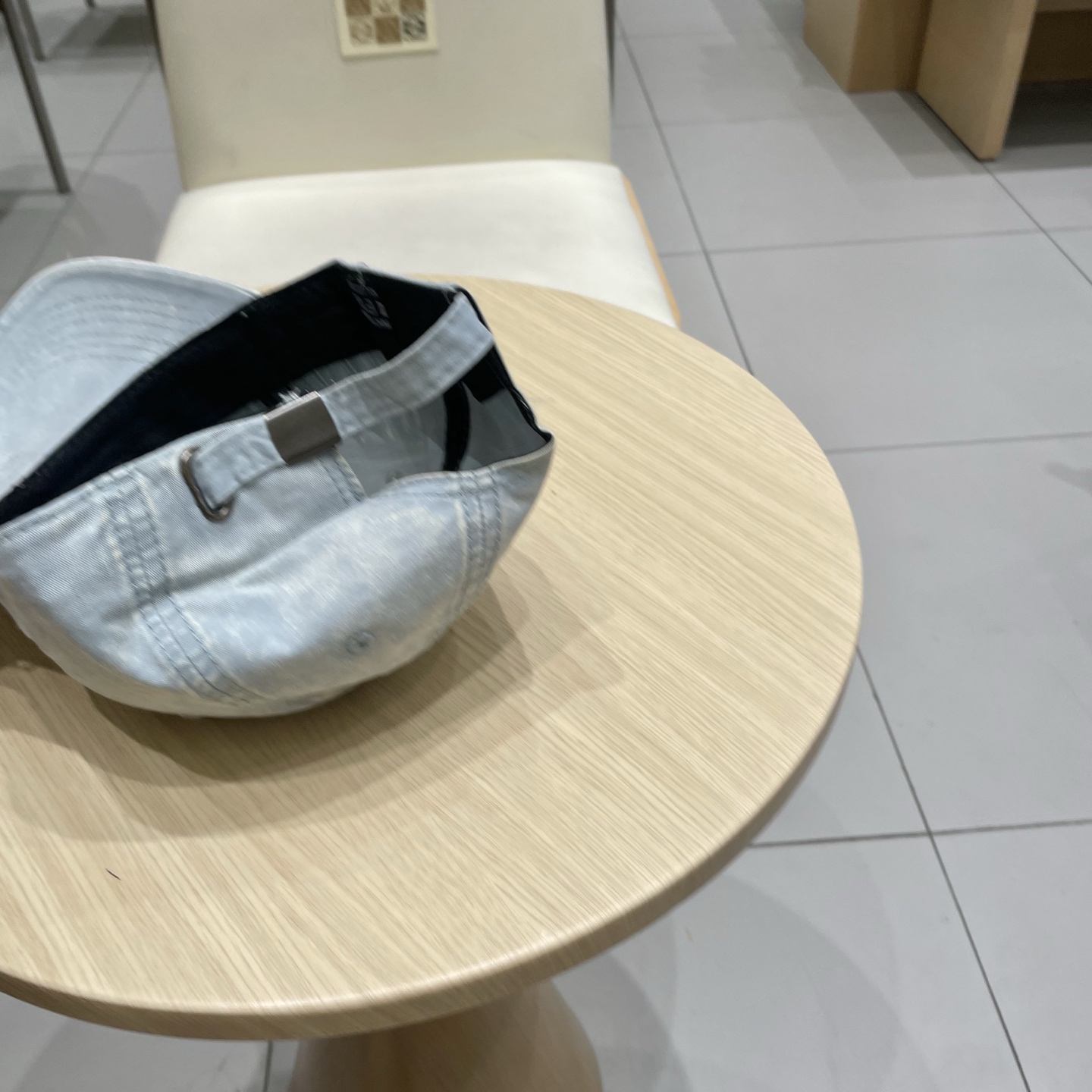 🧢路易威登棒球帽 LouisVuitton😍新款LV棒球帽，重工打造♥️高端大气，百搭款🤗男女通用！跑量