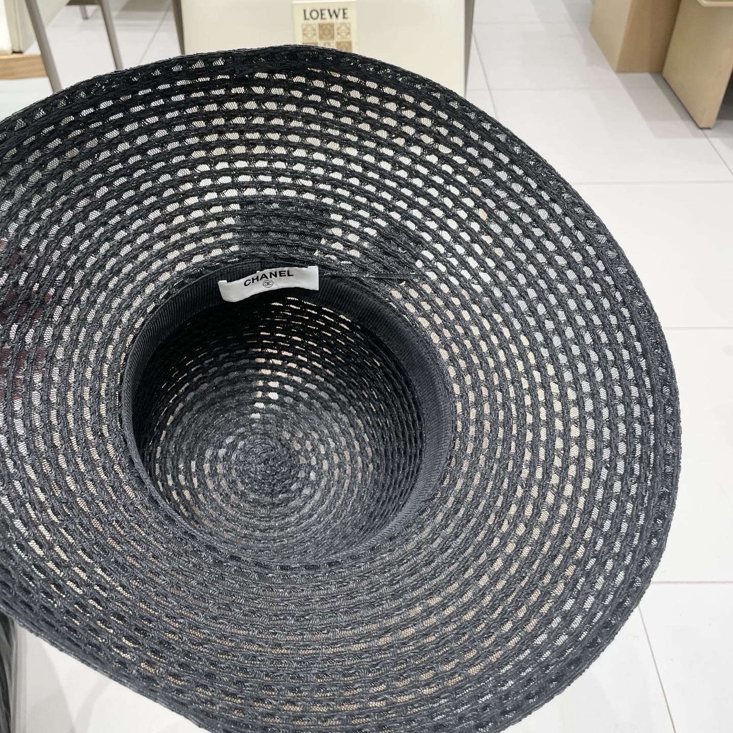  【CHANEL香奈儿】2025新款小香风丝带度假风盆帽草帽，出街旅行单品