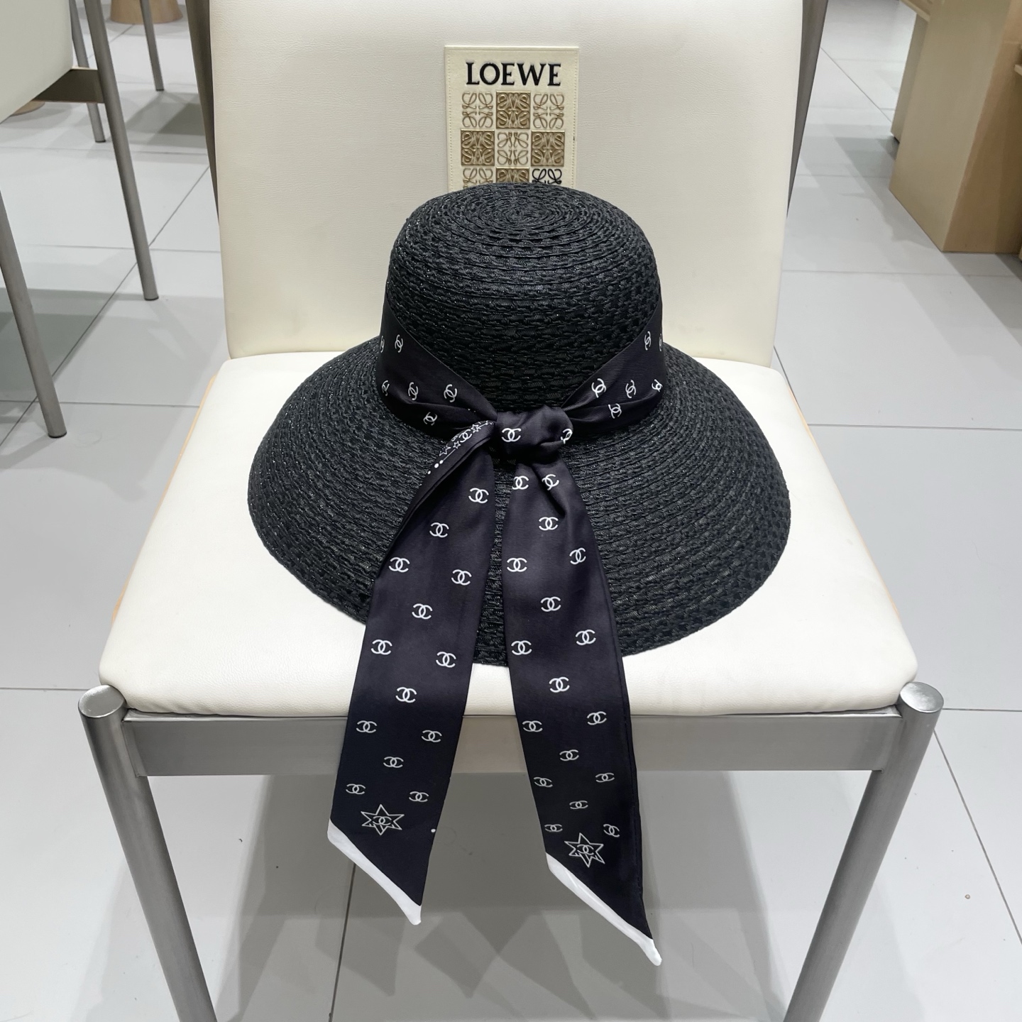  【CHANEL香奈儿】2025新款小香风丝带度假风盆帽草帽，出街旅行单品