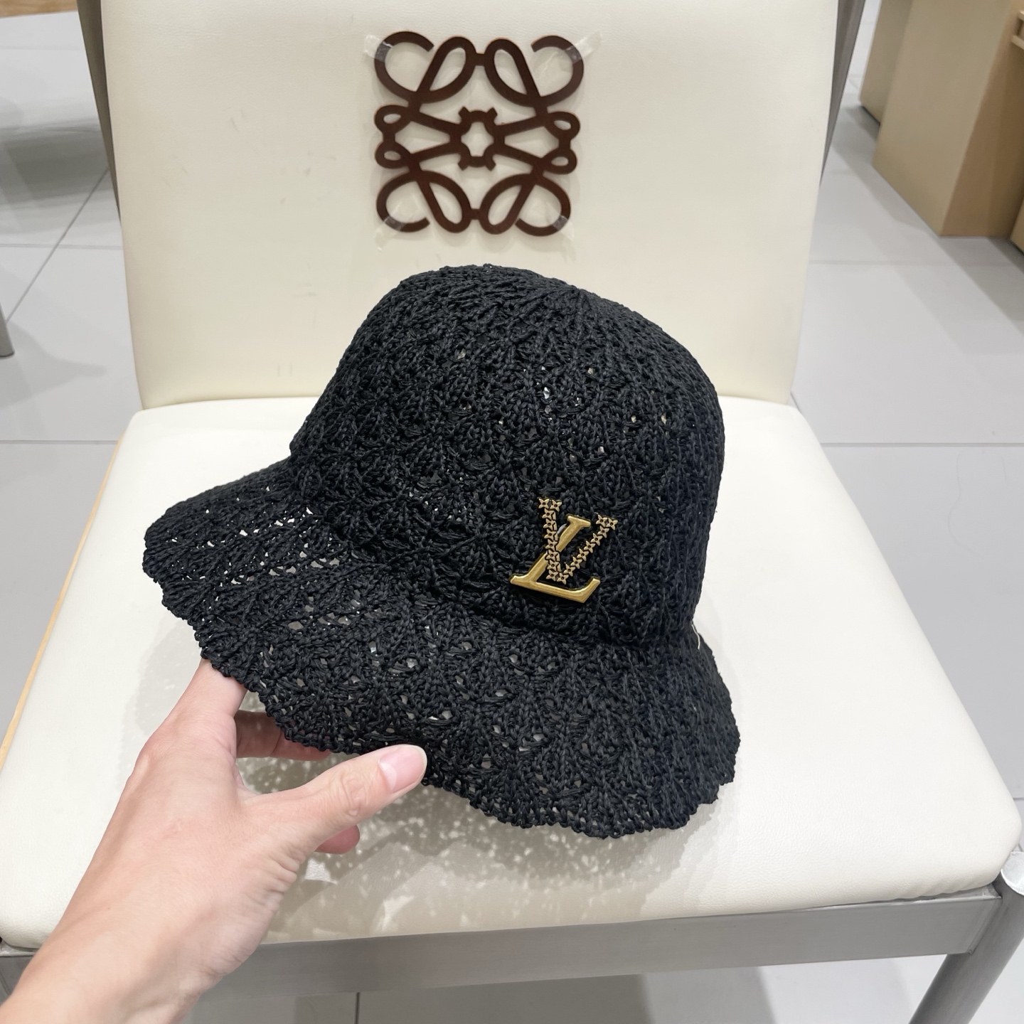  Lv路易威登韩国镂空薄款透气圆顶盆帽女编织渔夫帽春夏纯色系水桶帽宽檐遮阳