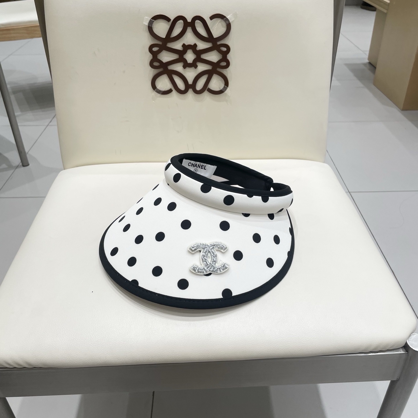 NO:347975,Chanel Chanel polka dot empty top sun hat women spring and summer travel sun protection bare face sunshade folding beach sun hat straw hat fisherman hat baseball hat, hat, chanel, chanel, espadrilles, hatschanel香奈儿波点空顶遮阳帽子女春夏出游防晒素颜遮阳折叠沙滩遮阳太阳帽帽子草帽渔夫帽棒球帽,帽子,chanel,chanel,espadrilles,hats,hat