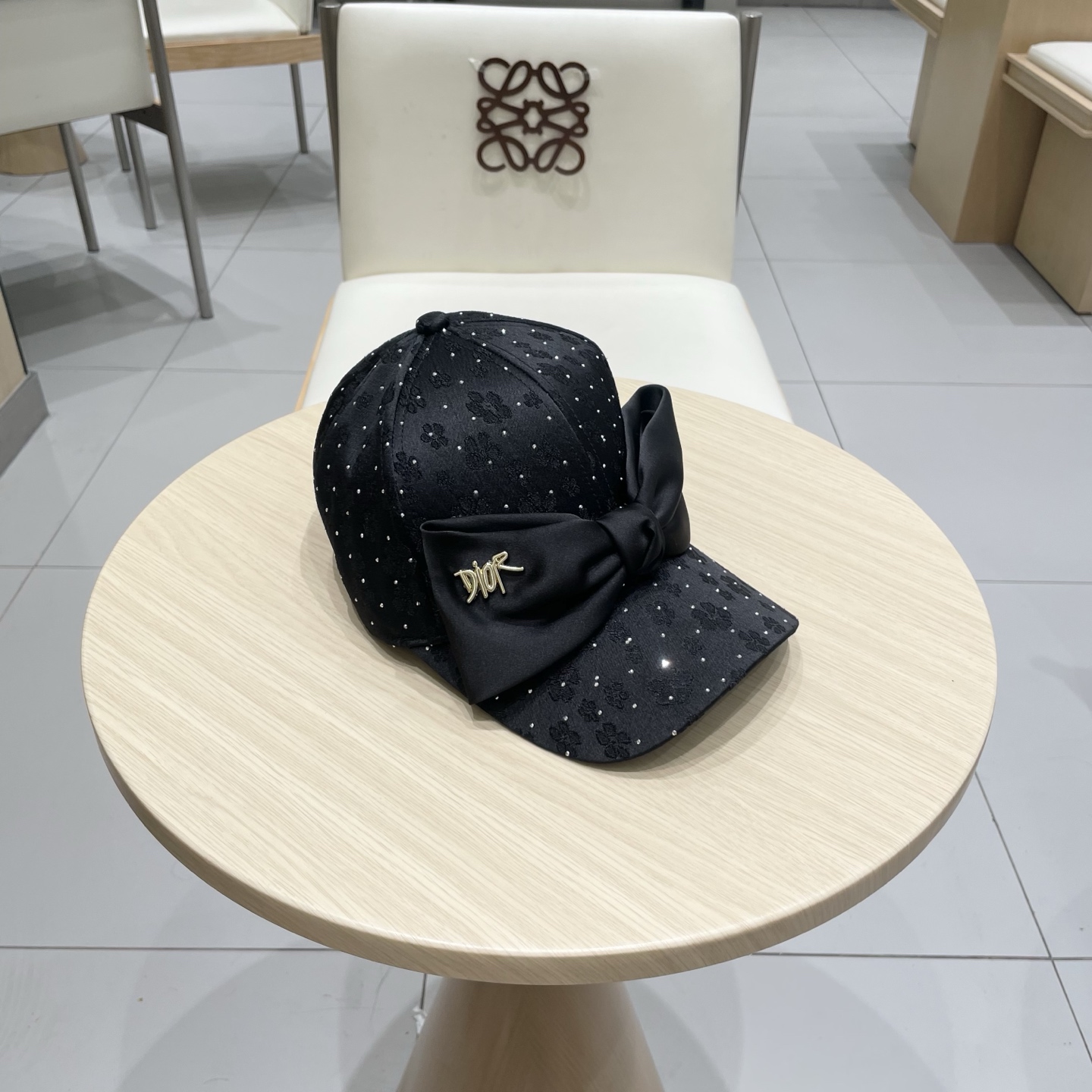  DIOR迪奥蝴蝶结鸭舌帽子女硬顶甜美可爱气质水钻棒球帽百搭显脸小防晒遮阳