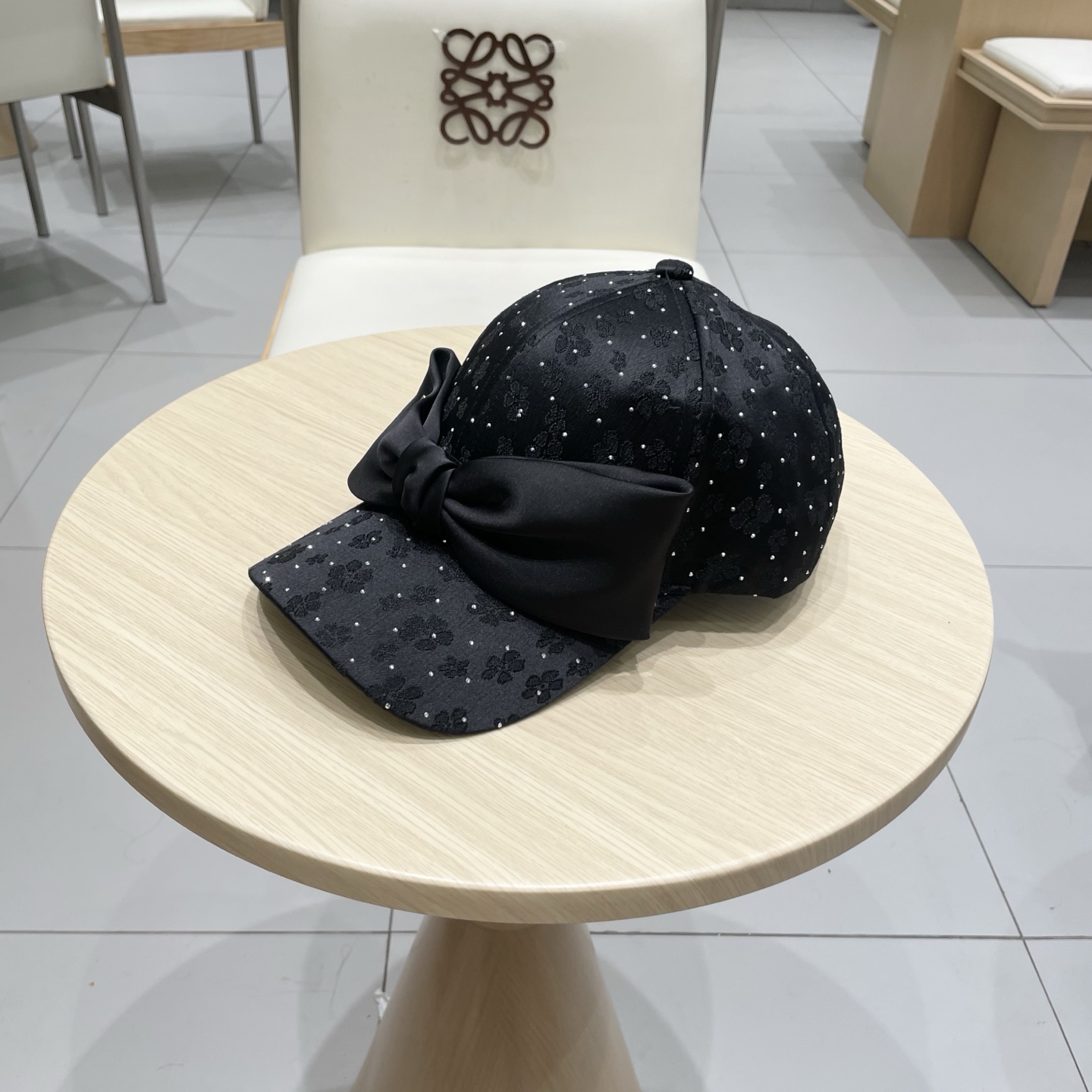  DIOR迪奥蝴蝶结鸭舌帽子女硬顶甜美可爱气质水钻棒球帽百搭显脸小防晒遮阳