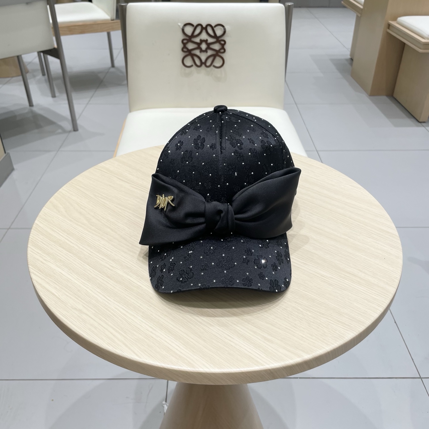  DIOR迪奥蝴蝶结鸭舌帽子女硬顶甜美可爱气质水钻棒球帽百搭显脸小防晒遮阳