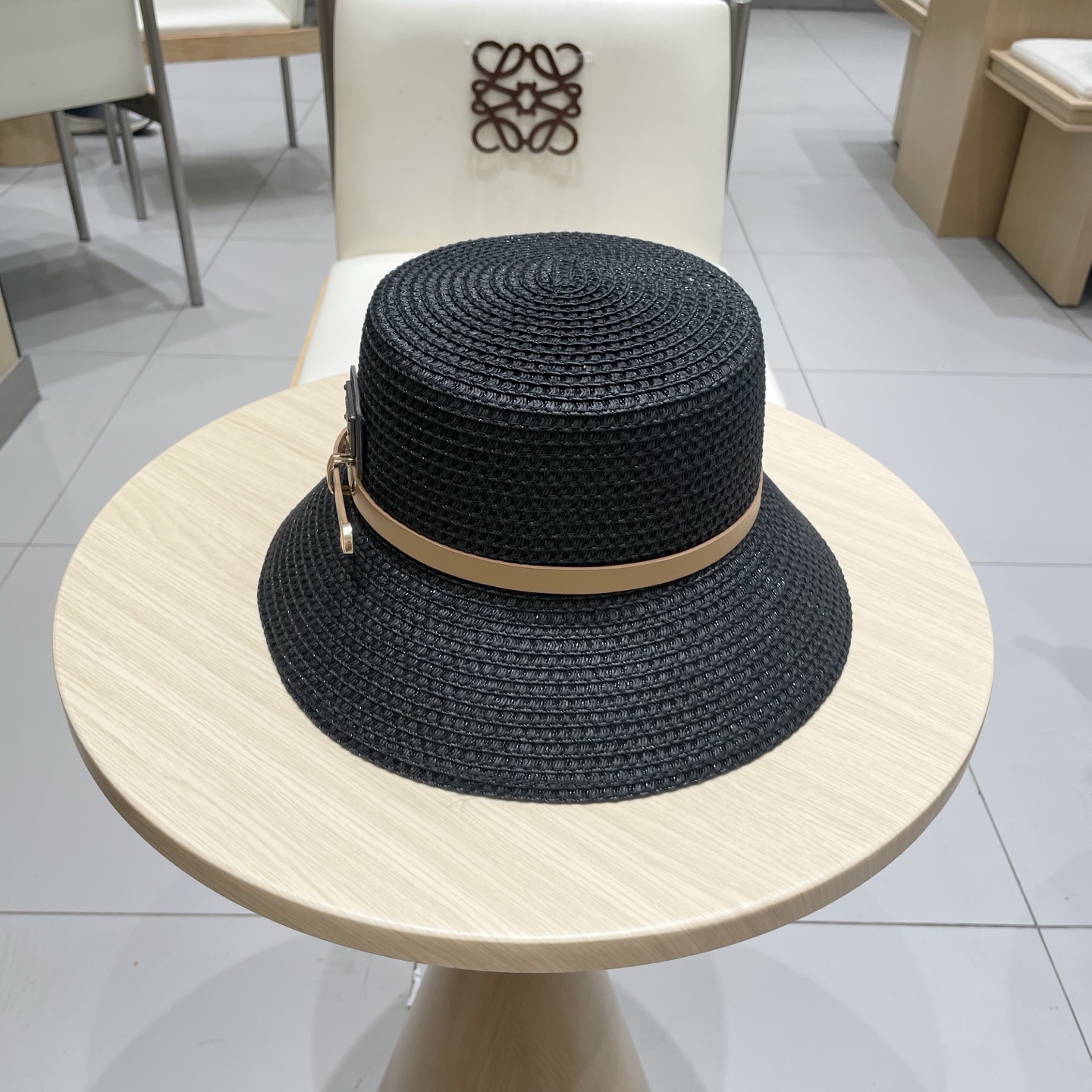  Prada普拉达水桶草帽，镂空礼帽，头围57cm