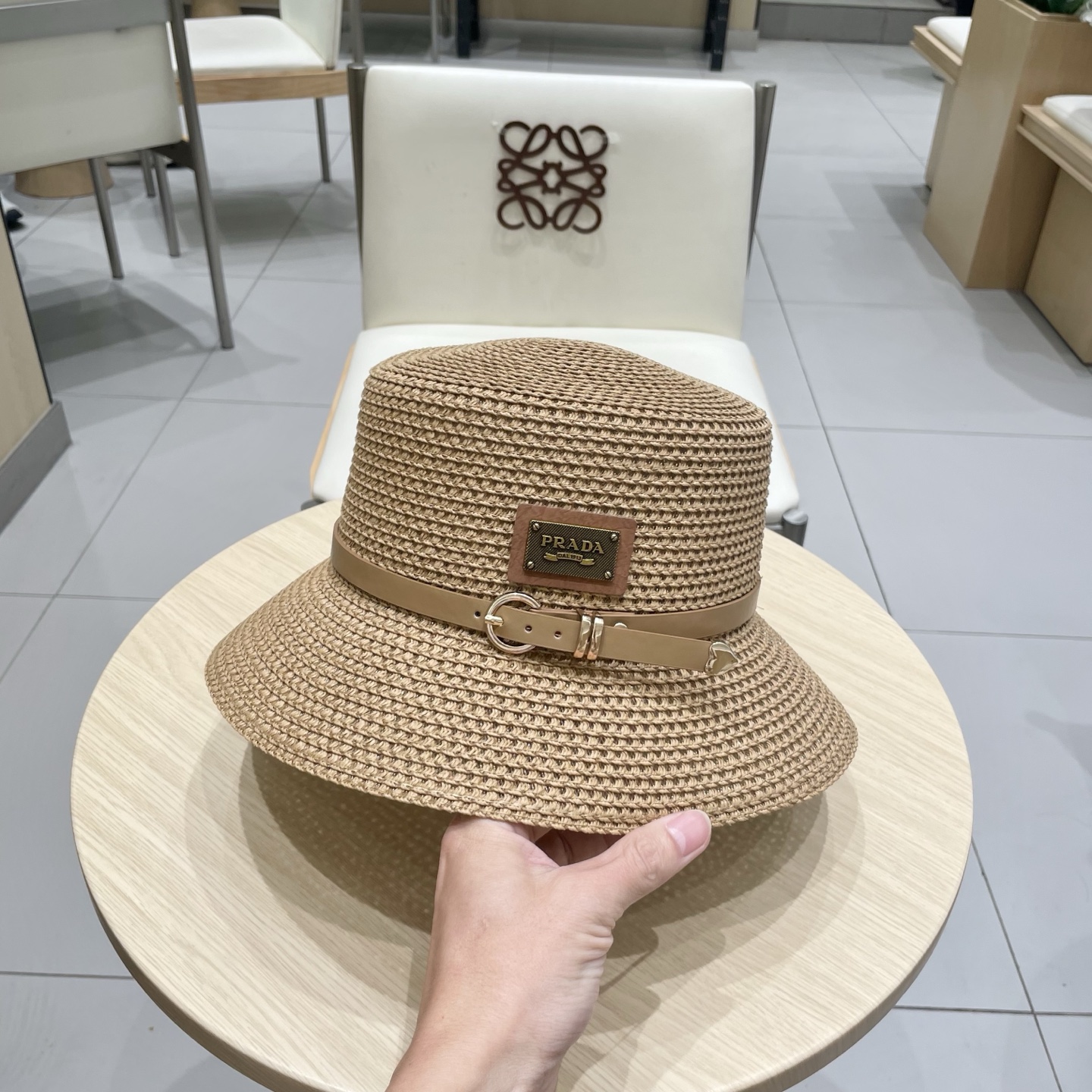  Prada普拉达水桶草帽，镂空礼帽，头围57cm