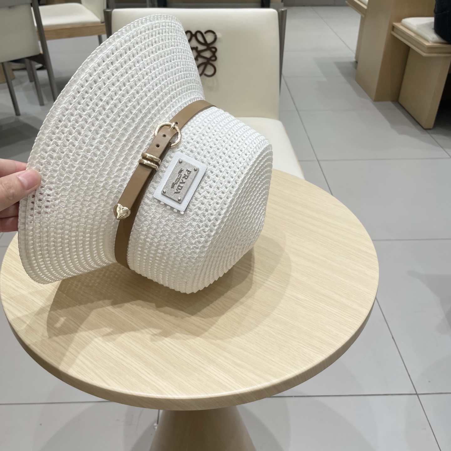  Prada普拉达水桶草帽，镂空礼帽，头围57cm