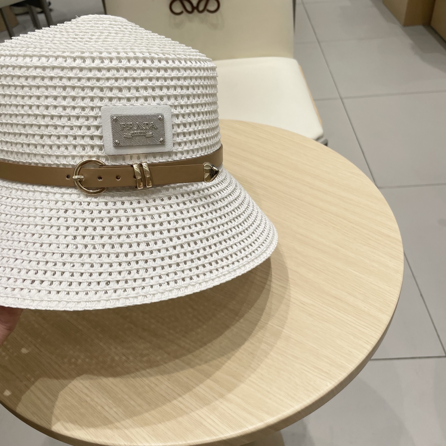  Prada普拉达水桶草帽，镂空礼帽，头围57cm