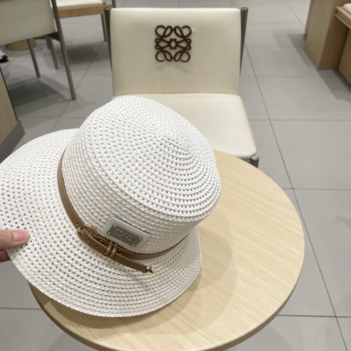  Prada普拉达水桶草帽，镂空礼帽，头围57cm