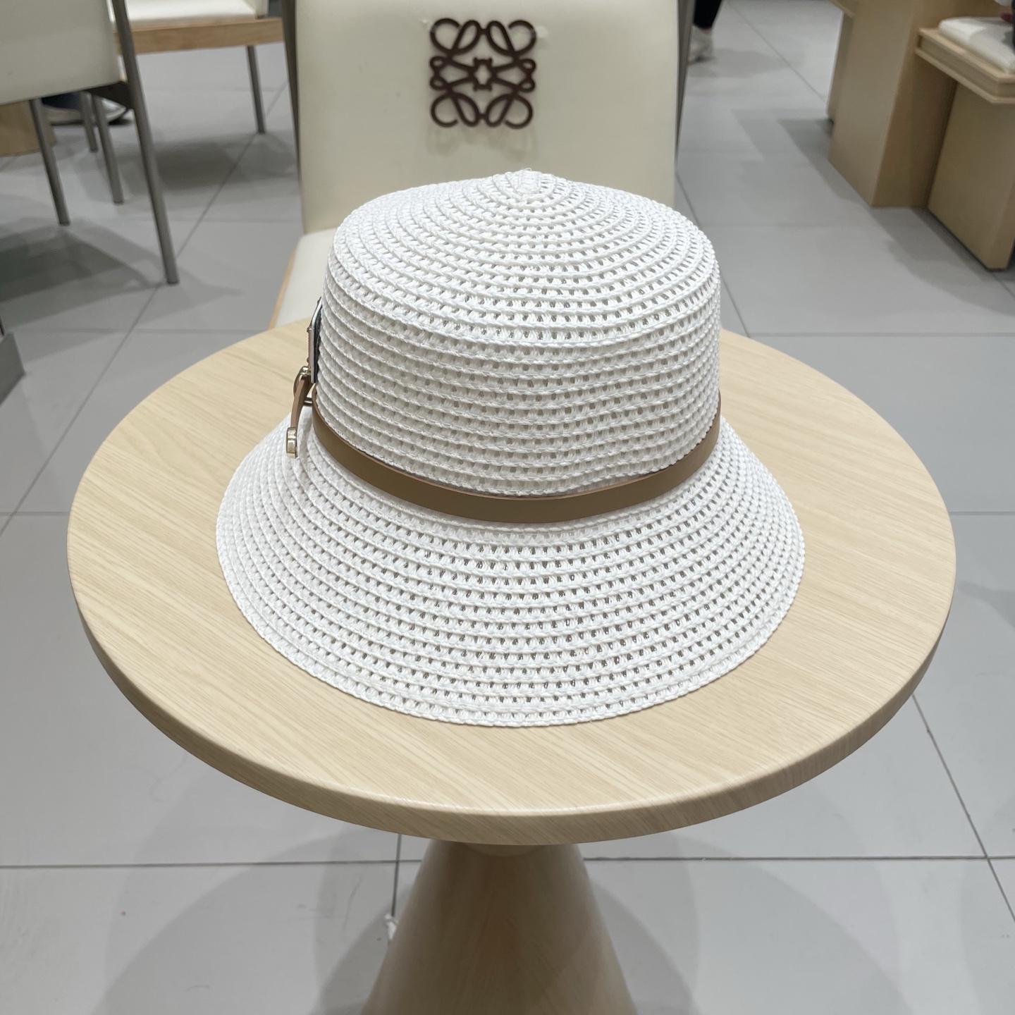  Prada普拉达水桶草帽，镂空礼帽，头围57cm
