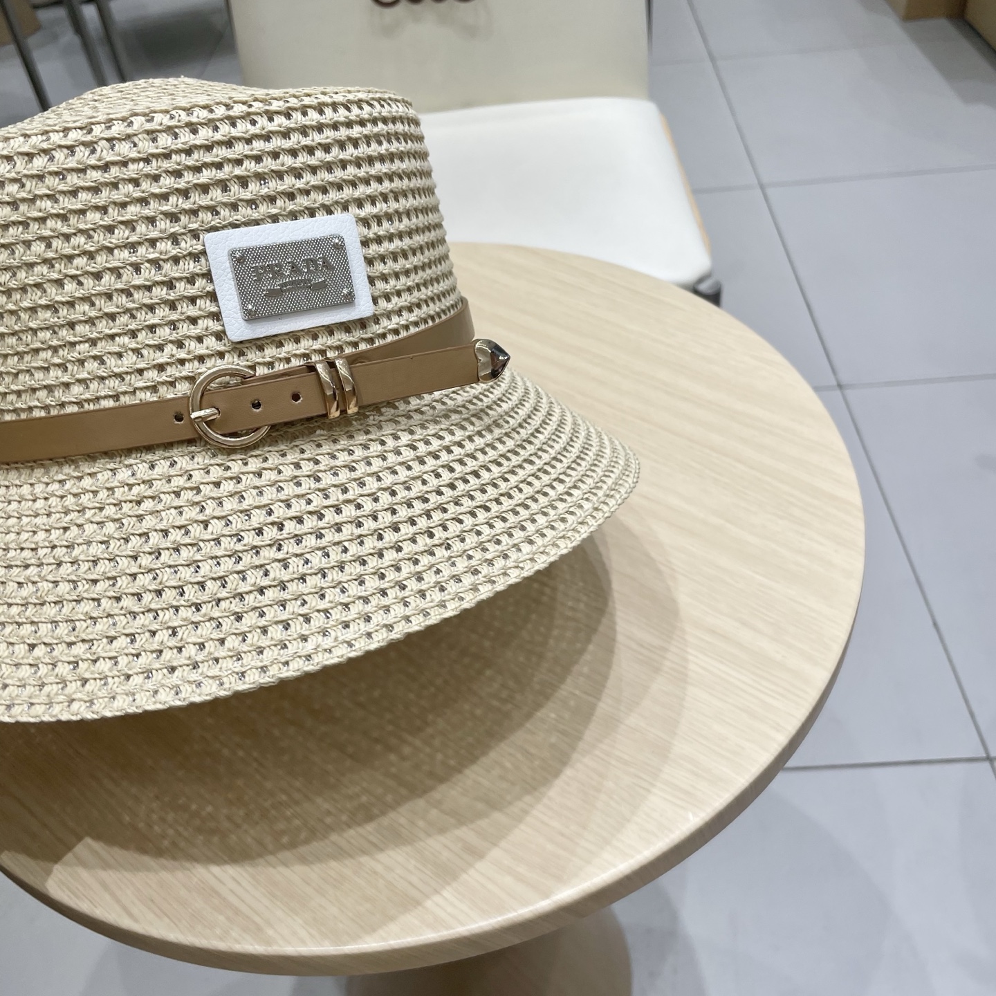  Prada普拉达水桶草帽，镂空礼帽，头围57cm