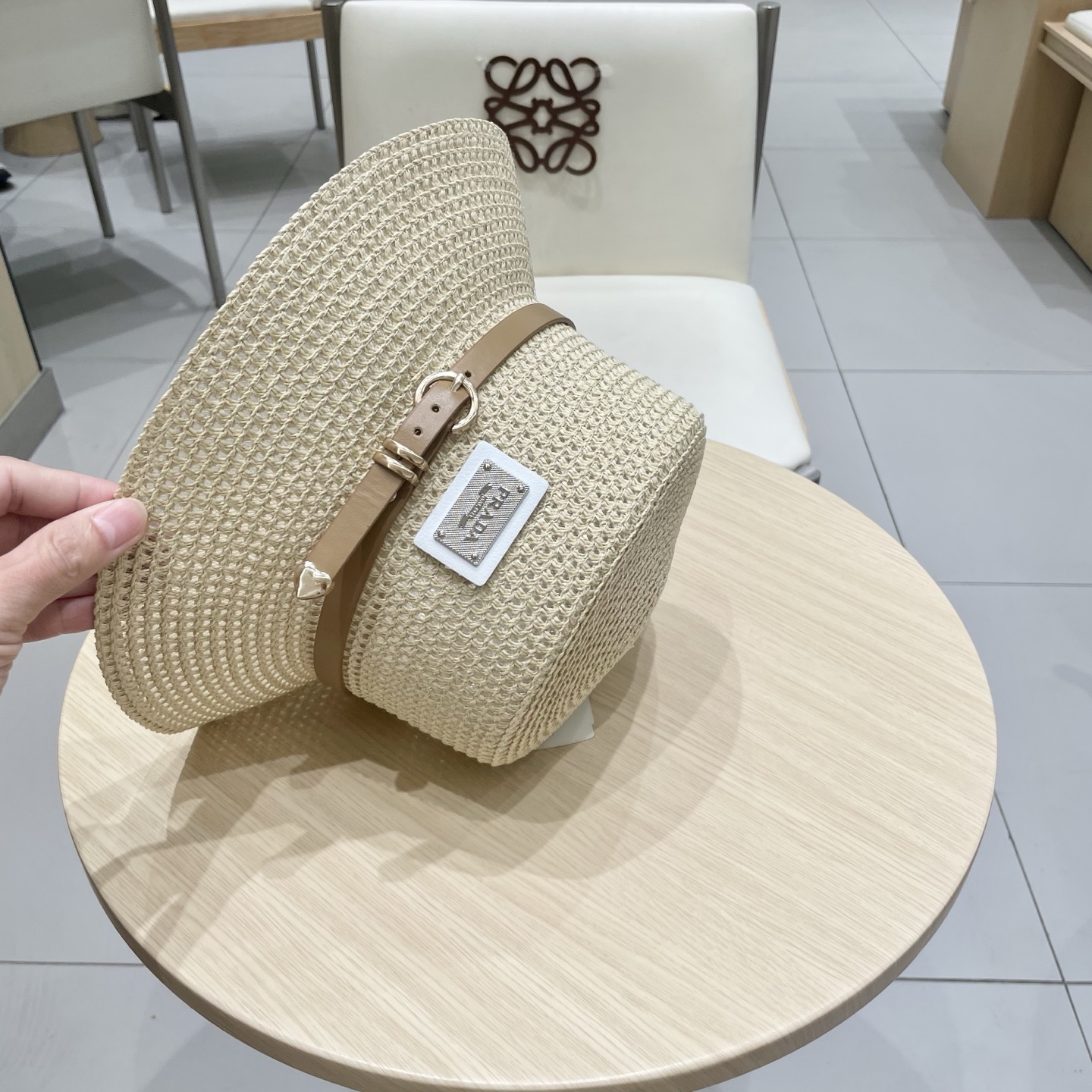  Prada普拉达水桶草帽，镂空礼帽，头围57cm