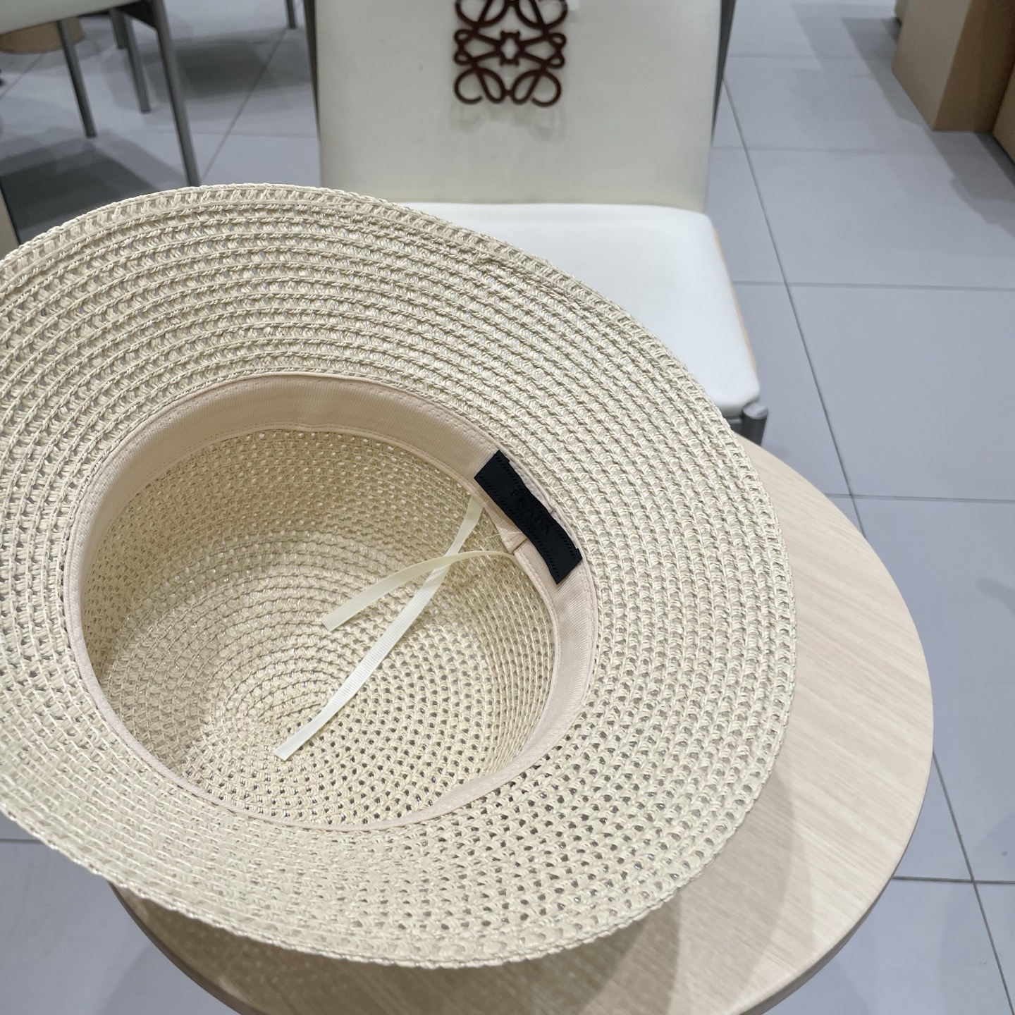  Prada普拉达水桶草帽，镂空礼帽，头围57cm