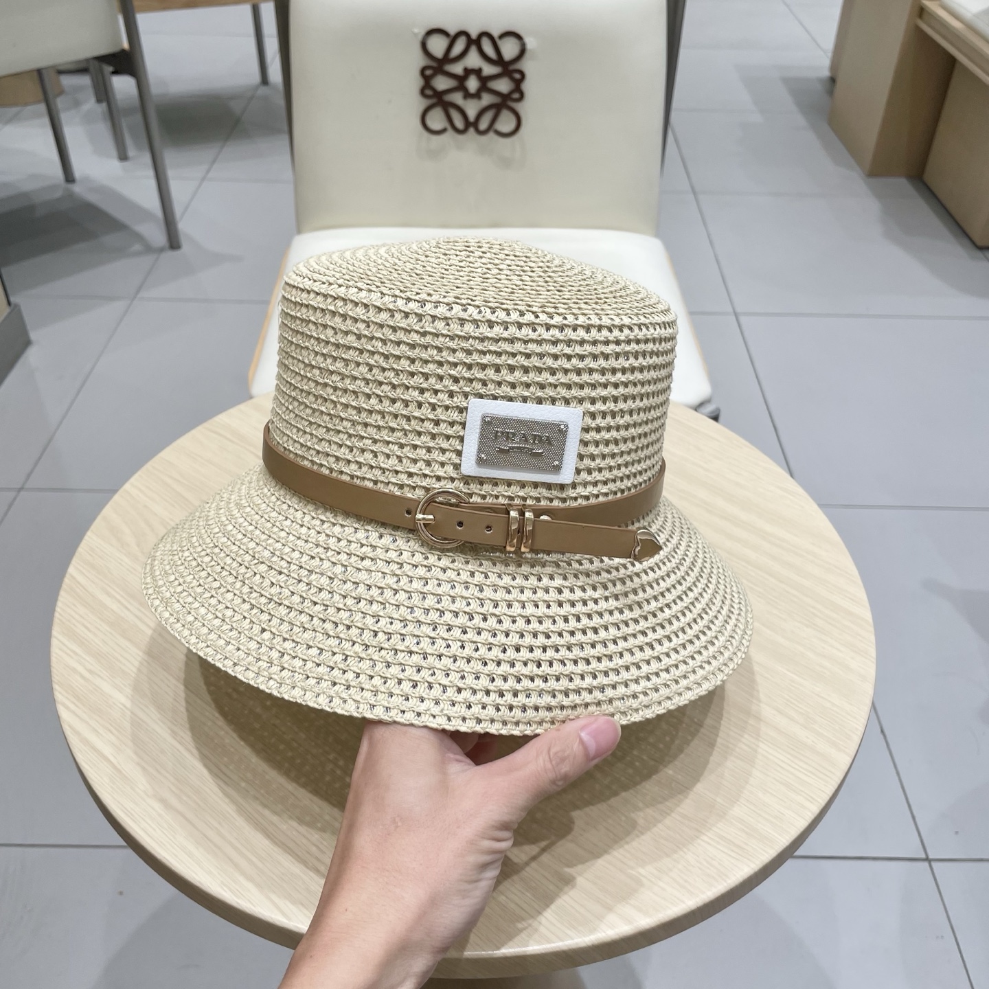  Prada普拉达水桶草帽，镂空礼帽，头围57cm