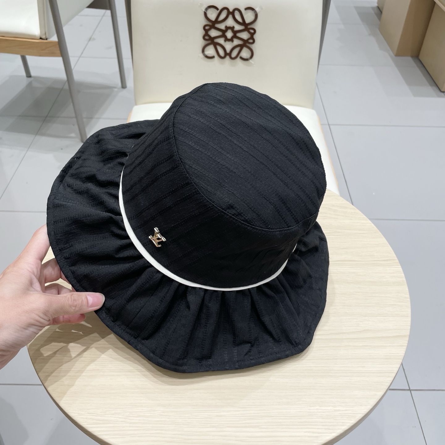  LV 路易威登新款渔夫帽，头围57cm