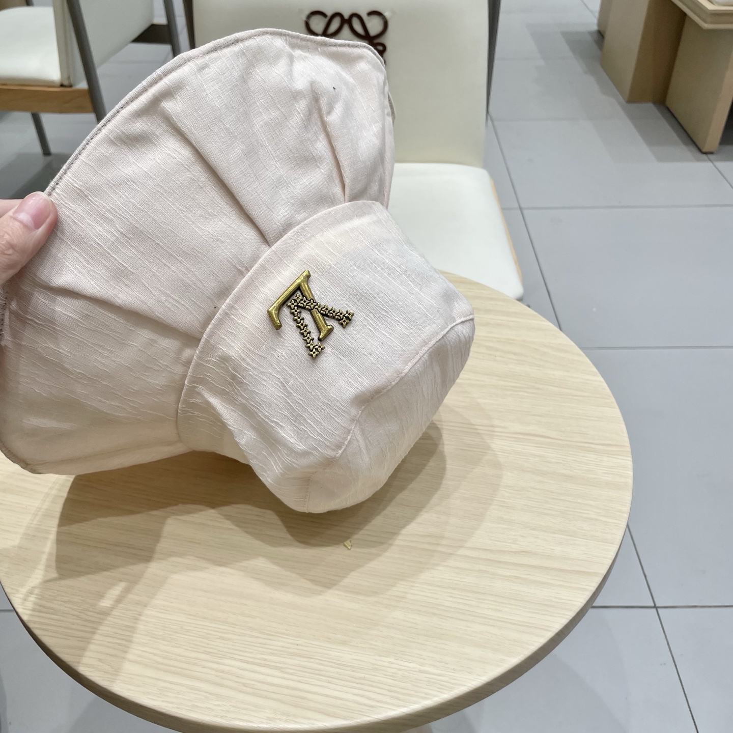  LV 路易威登新款渔夫帽，头围57cm