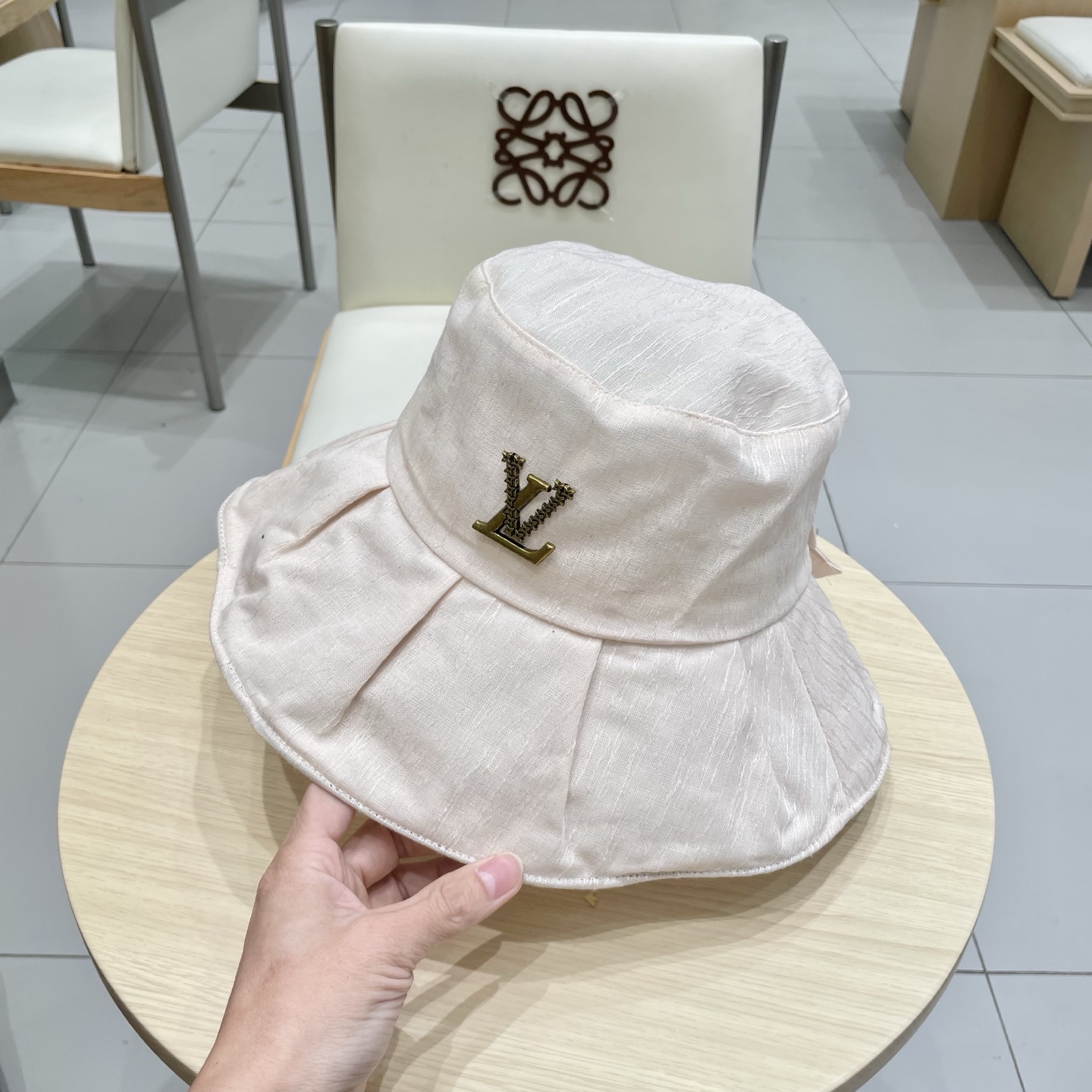  LV 路易威登新款渔夫帽，头围57cm