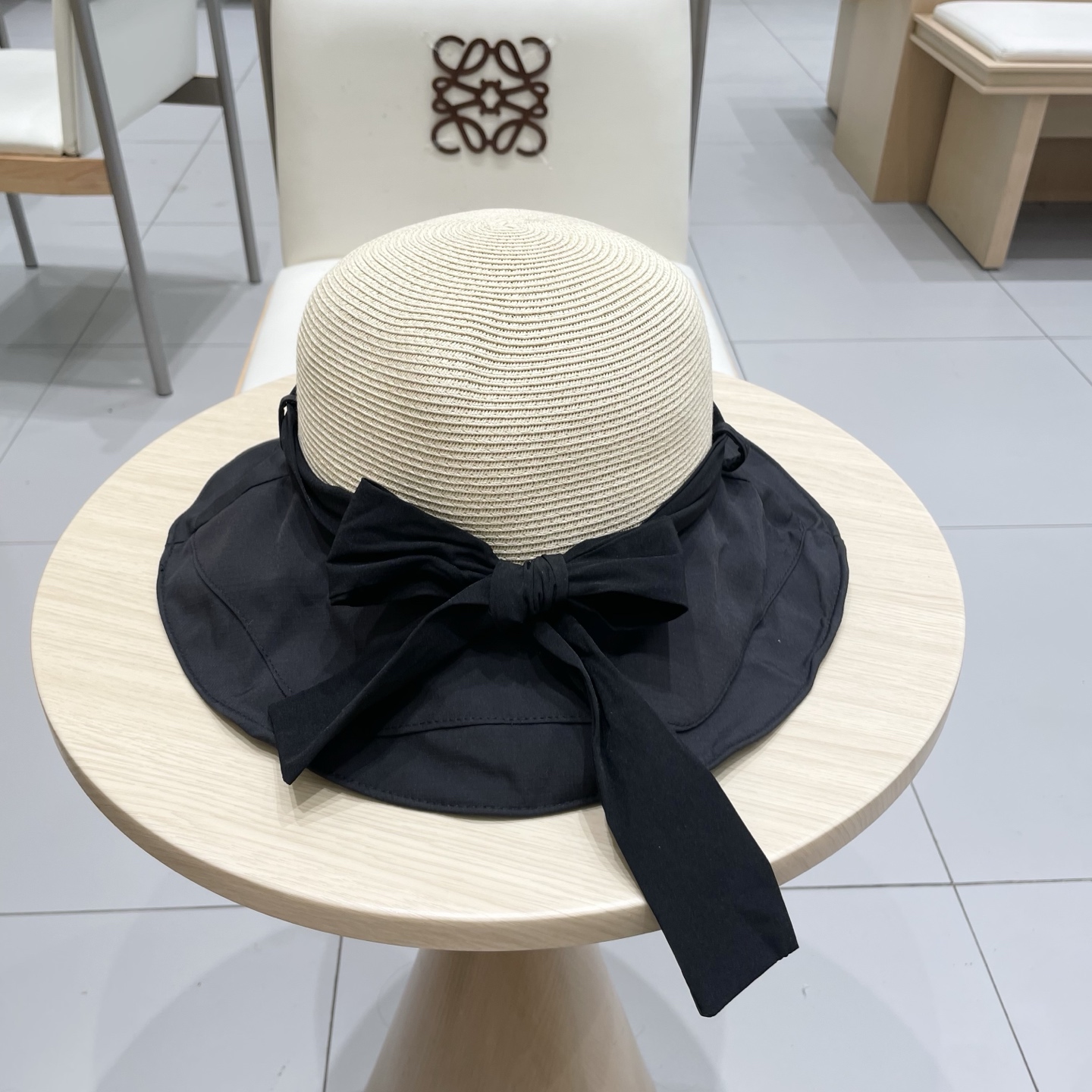  dior迪奥夏季大檐蝴蝶结遮阳草帽女出游百搭度假风防晒帽显脸小渔夫帽