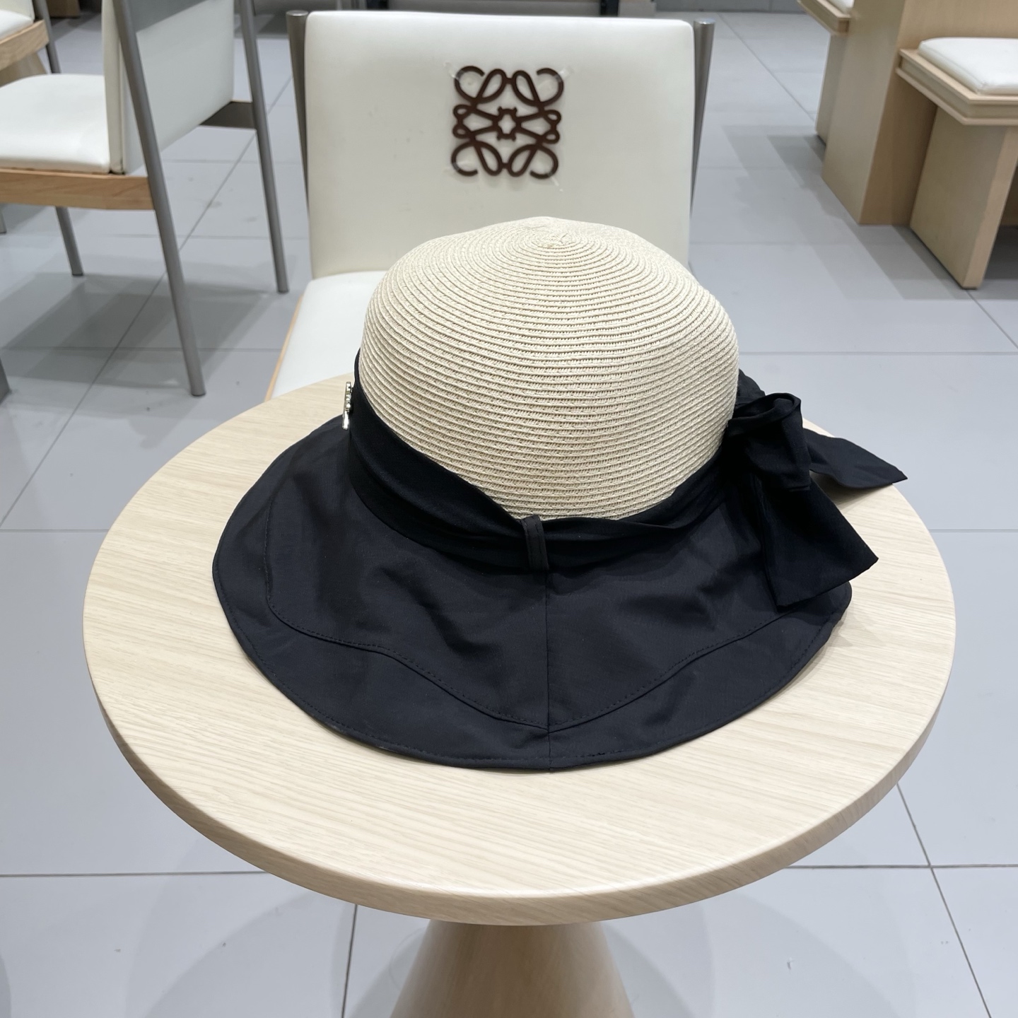  dior迪奥夏季大檐蝴蝶结遮阳草帽女出游百搭度假风防晒帽显脸小渔夫帽