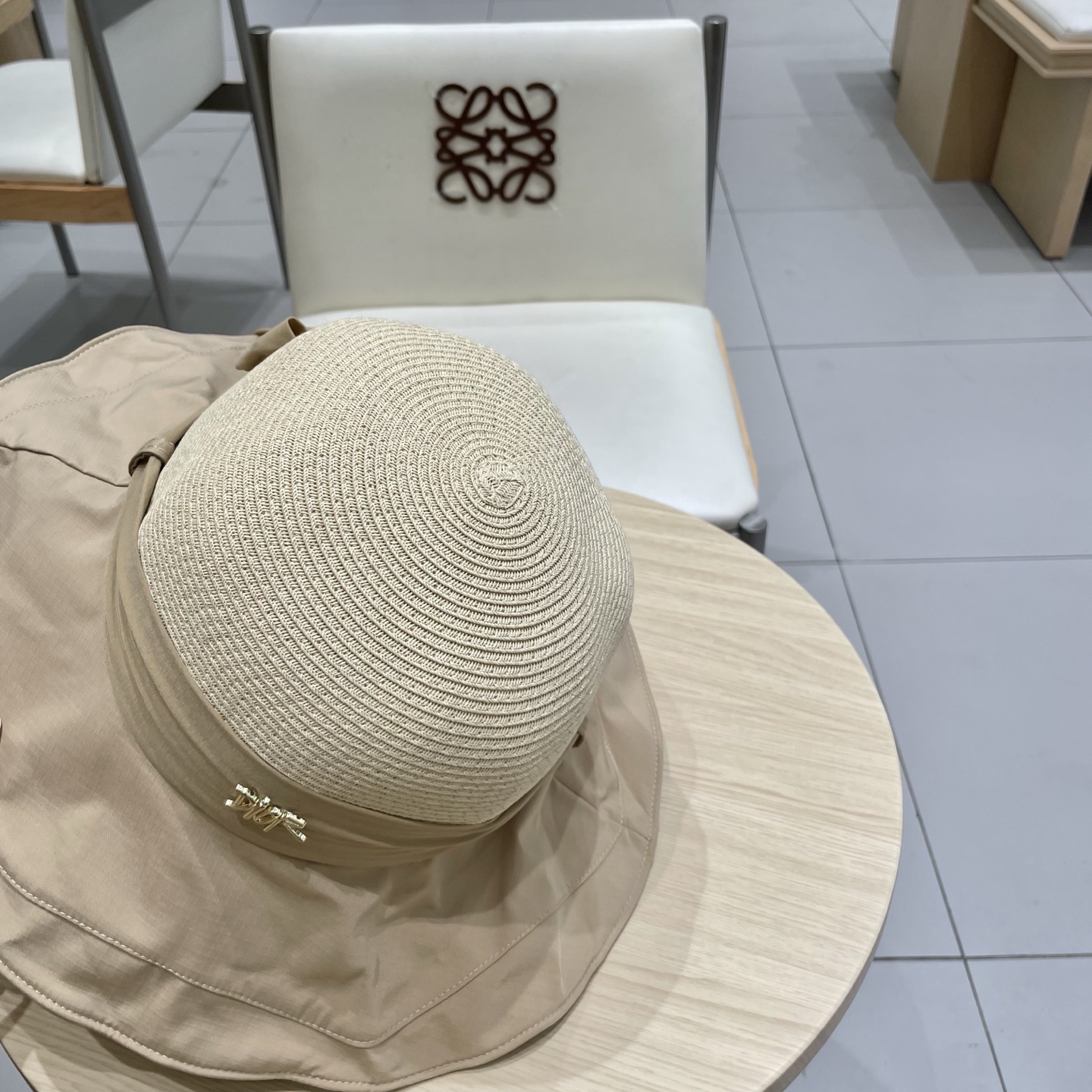  dior迪奥夏季大檐蝴蝶结遮阳草帽女出游百搭度假风防晒帽显脸小渔夫帽