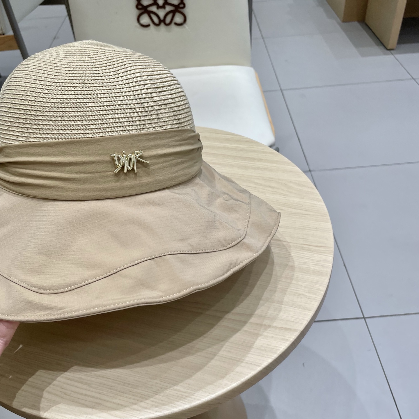  dior迪奥夏季大檐蝴蝶结遮阳草帽女出游百搭度假风防晒帽显脸小渔夫帽