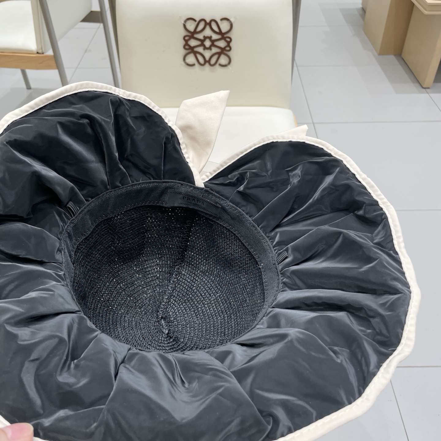 🆕rada普拉达黑胶帽子女款夏季出游防紫外线遮阳防晒帽大檐蝴蝶结渔夫帽太阳帽