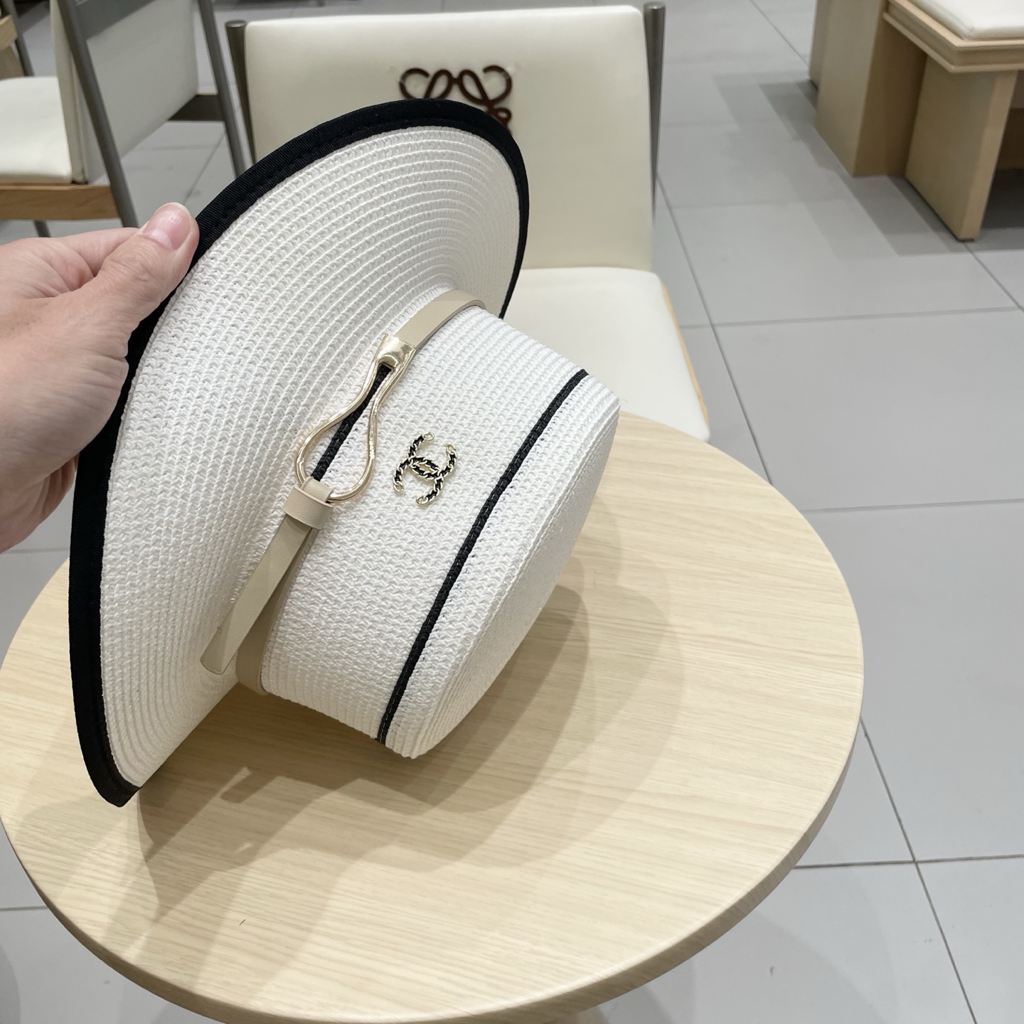  Chanel香奈儿平顶草帽，礼帽，头围57cm
​