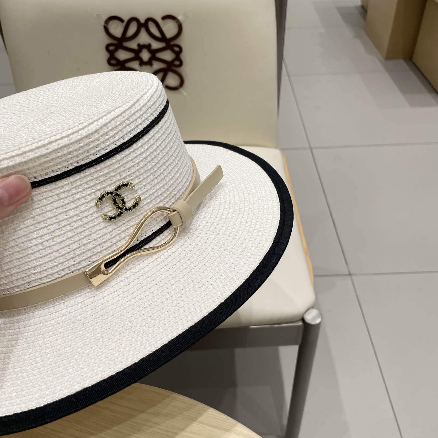  Chanel香奈儿平顶草帽，礼帽，头围57cm
​