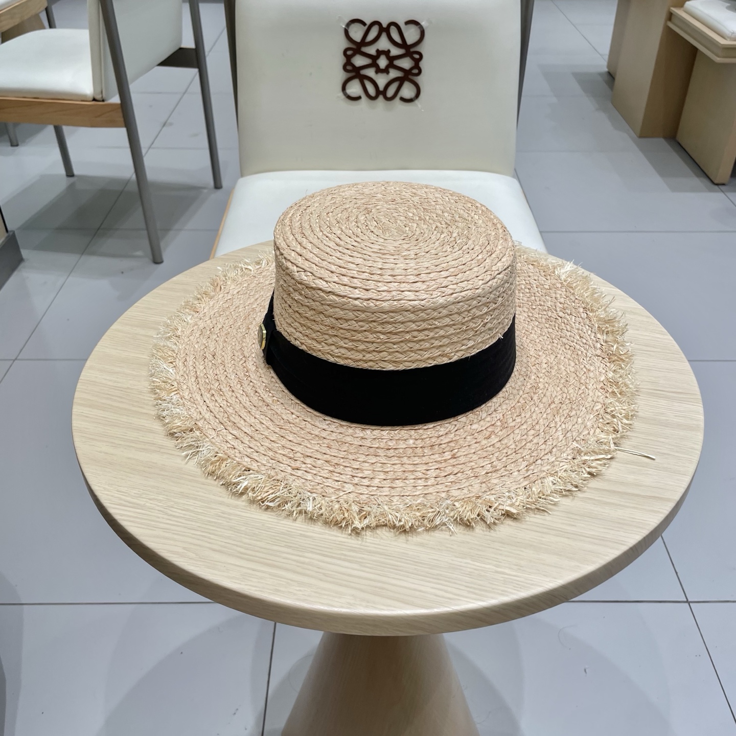 [LV Hats]Lv Louis Vuitton summer new hat Lafite flat-topped straw hat new suns