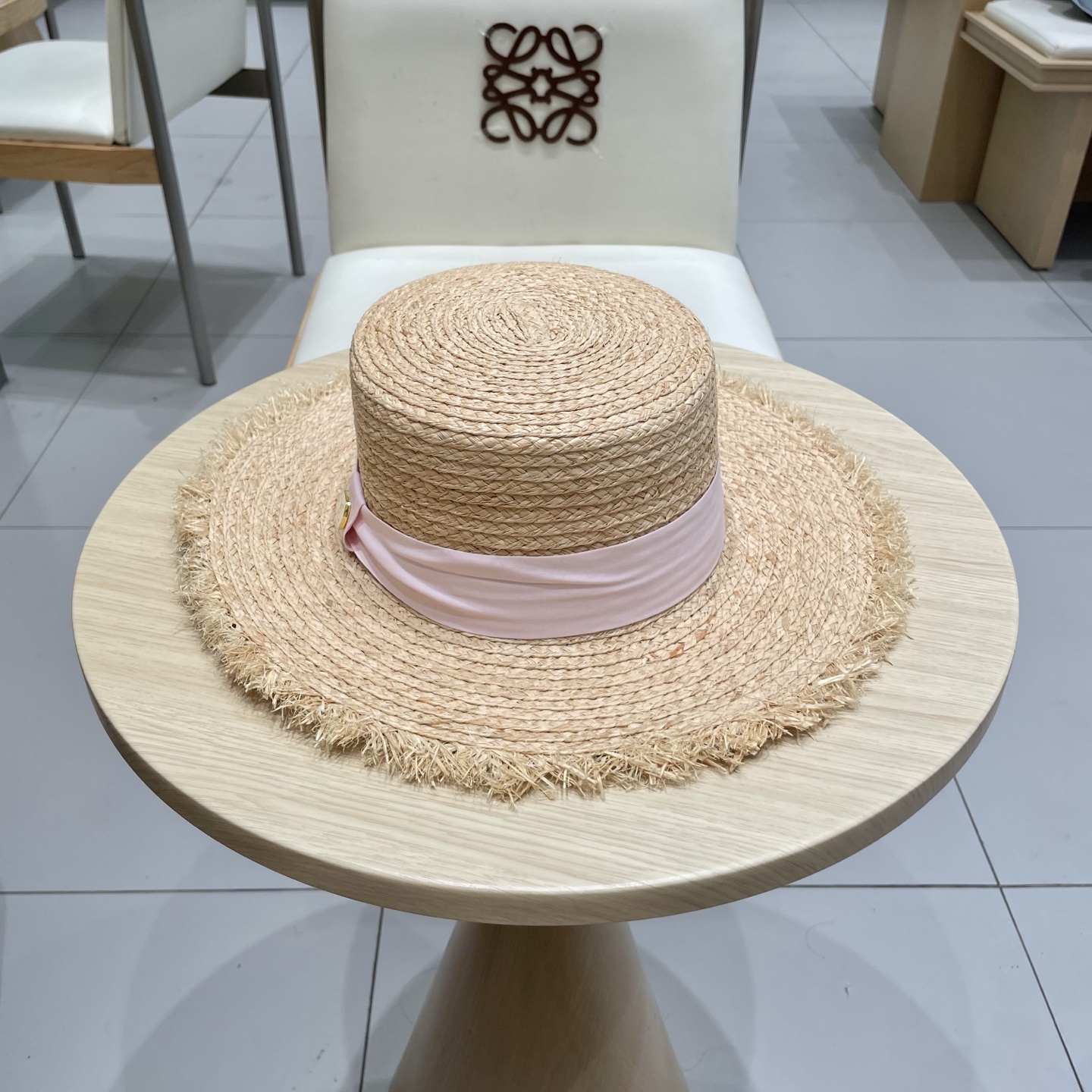[LV Hats]Lv Louis Vuitton summer new hat Lafite flat-topped straw hat new suns