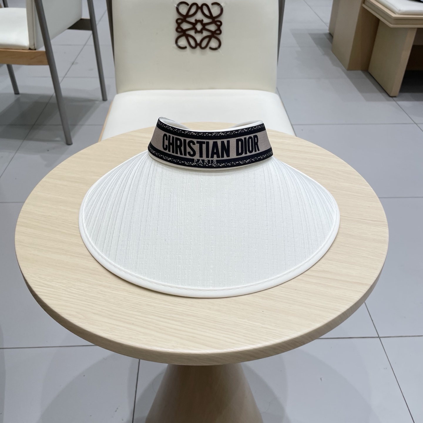  Dior 迪奥草帽空顶遮阳帽，官方款，可调节