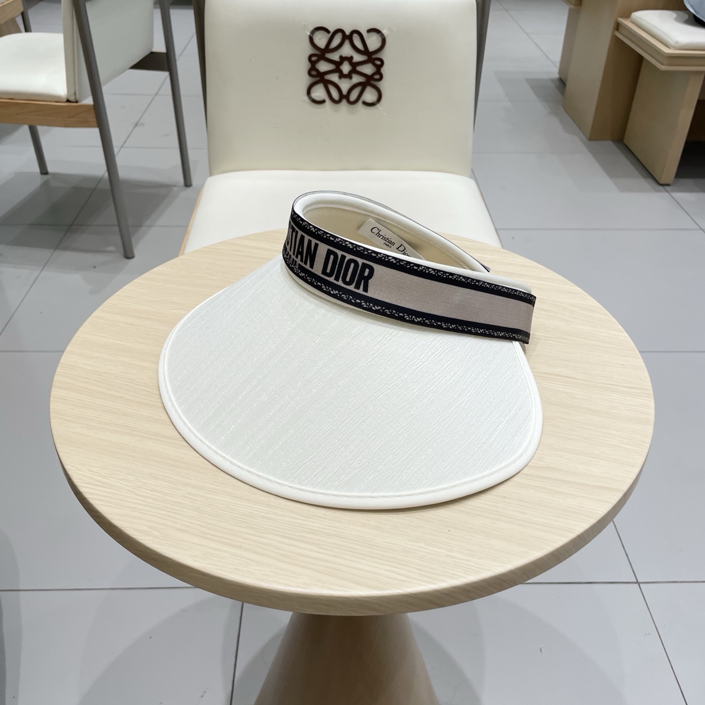  Dior 迪奥草帽空顶遮阳帽，官方款，可调节