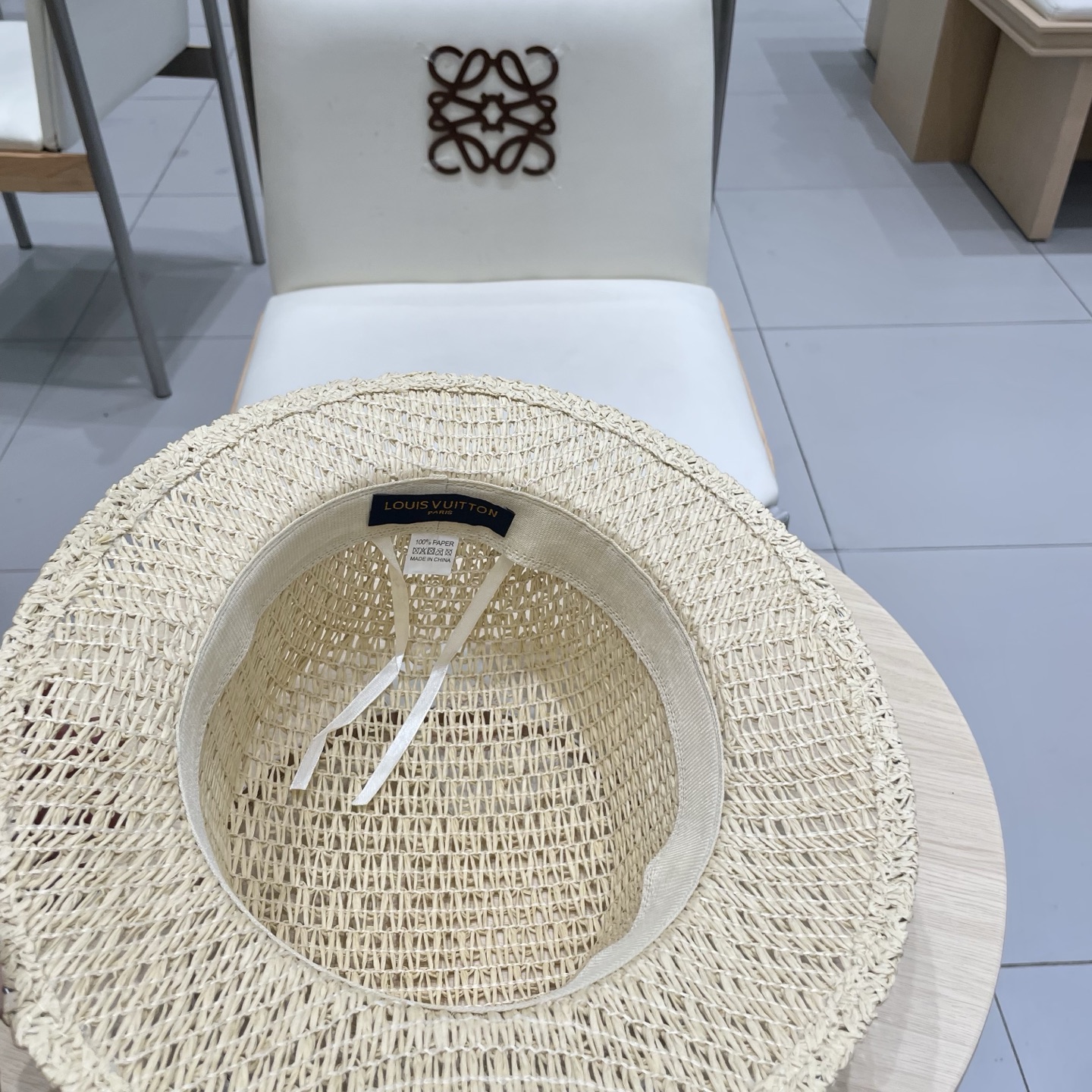 Lv路易威登手工编织夏季草编礼帽透气草帽女2025新款显脸小平檐度假风遮阳帽