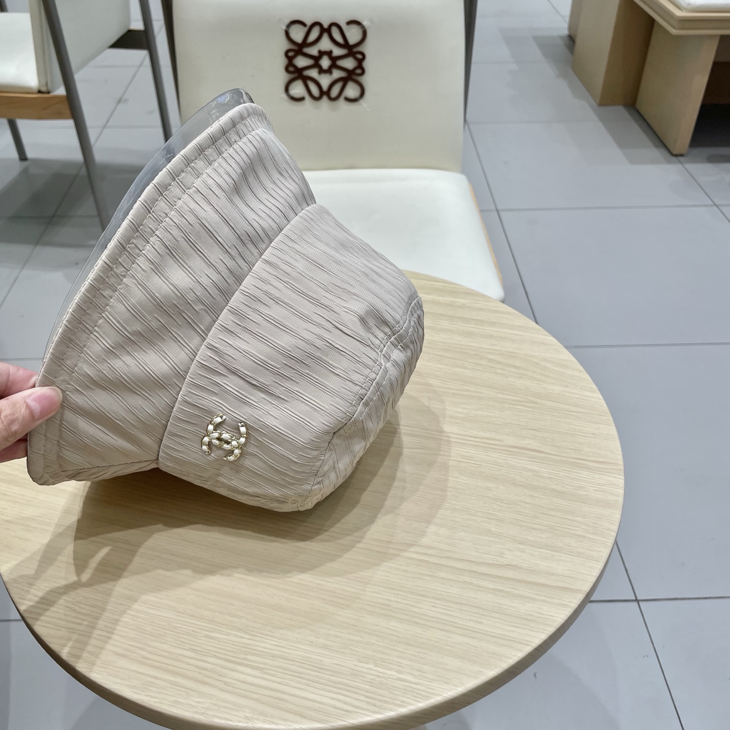  chanel香奈儿渔夫帽，遮阳百搭～休闲出街神器 独家订制的面科超好搭配