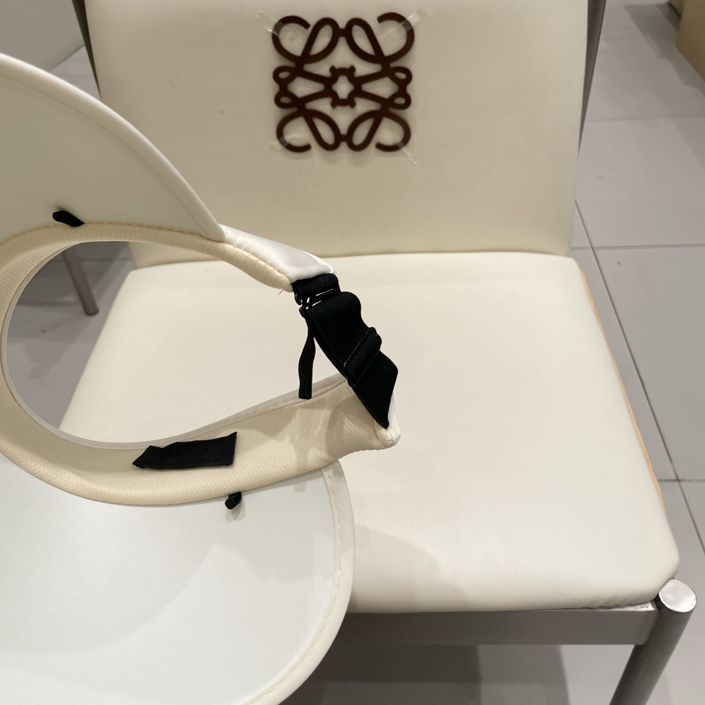 普拉达Prada草帽空顶遮阳帽，官方款，可调节