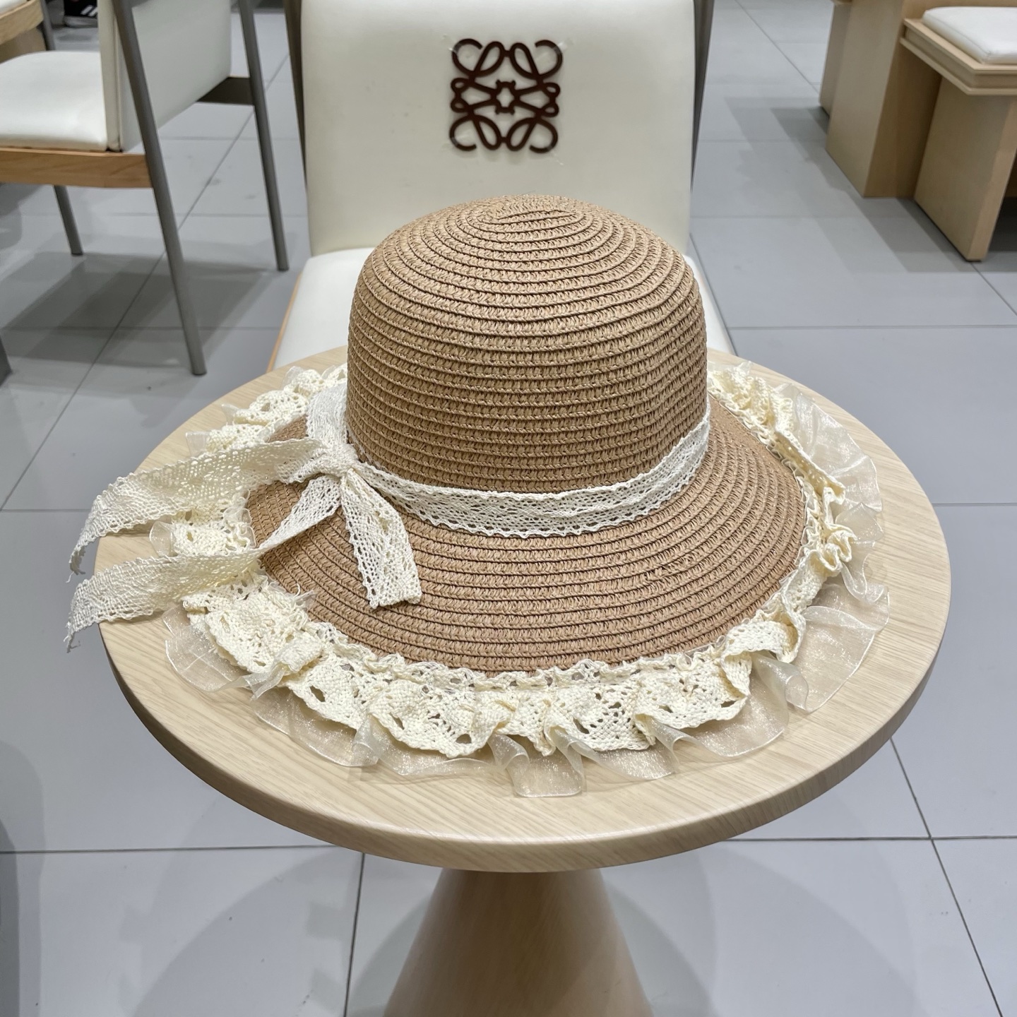 🧢路易威登棒球帽 LouisVuitton😍草帽女蕾丝蝴蝶结遮阳帽户外出游度假太阳帽沙滩防晒帽百搭渔夫帽