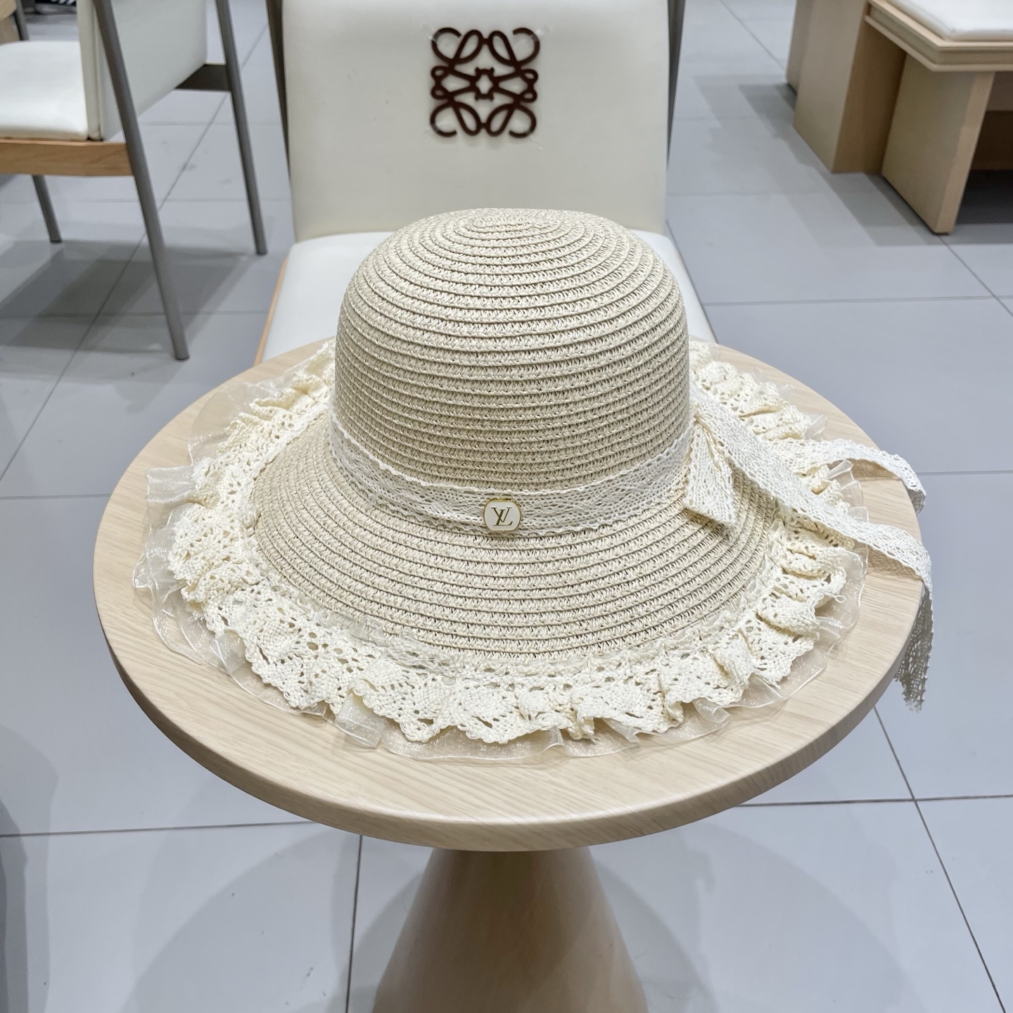 🧢路易威登棒球帽 LouisVuitton😍草帽女蕾丝蝴蝶结遮阳帽户外出游度假太阳帽沙滩防晒帽百搭渔夫帽