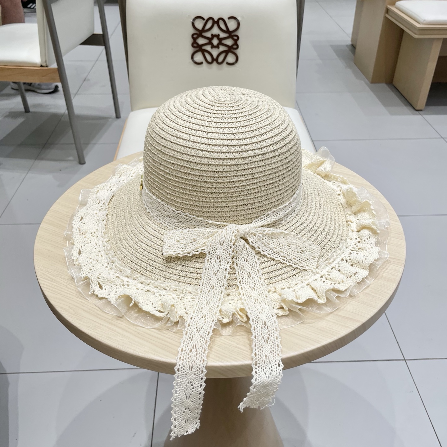 🧢路易威登棒球帽 LouisVuitton😍草帽女蕾丝蝴蝶结遮阳帽户外出游度假太阳帽沙滩防晒帽百搭渔夫帽