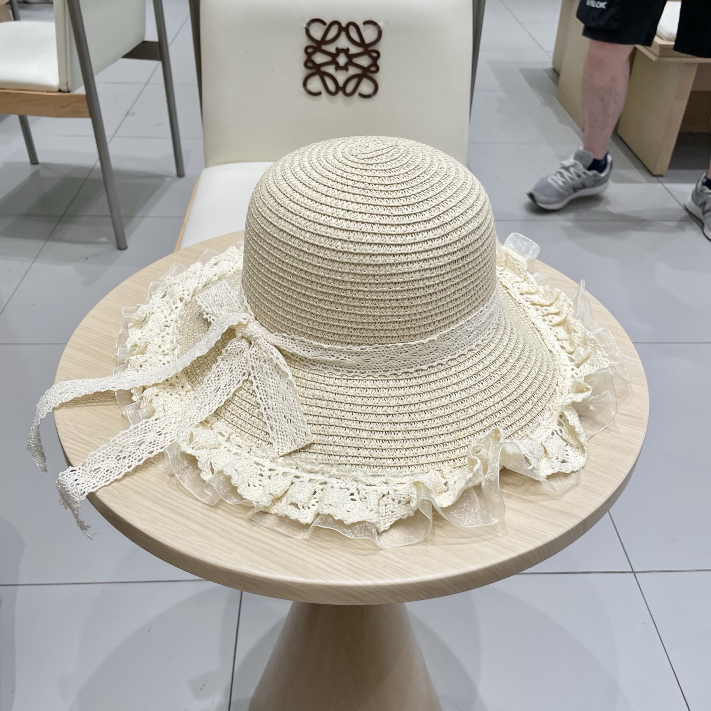 🧢路易威登棒球帽 LouisVuitton😍草帽女蕾丝蝴蝶结遮阳帽户外出游度假太阳帽沙滩防晒帽百搭渔夫帽