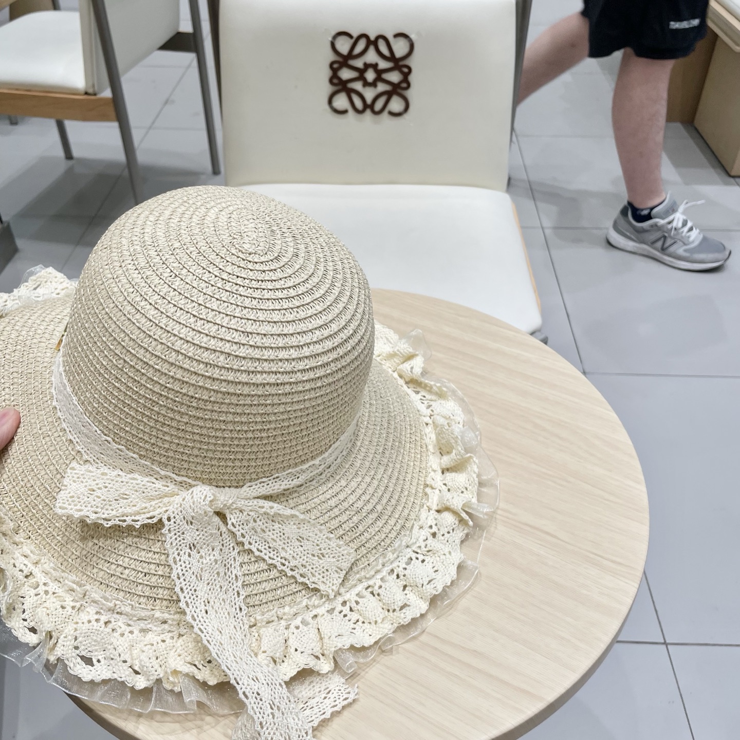 🧢路易威登棒球帽 LouisVuitton😍草帽女蕾丝蝴蝶结遮阳帽户外出游度假太阳帽沙滩防晒帽百搭渔夫帽