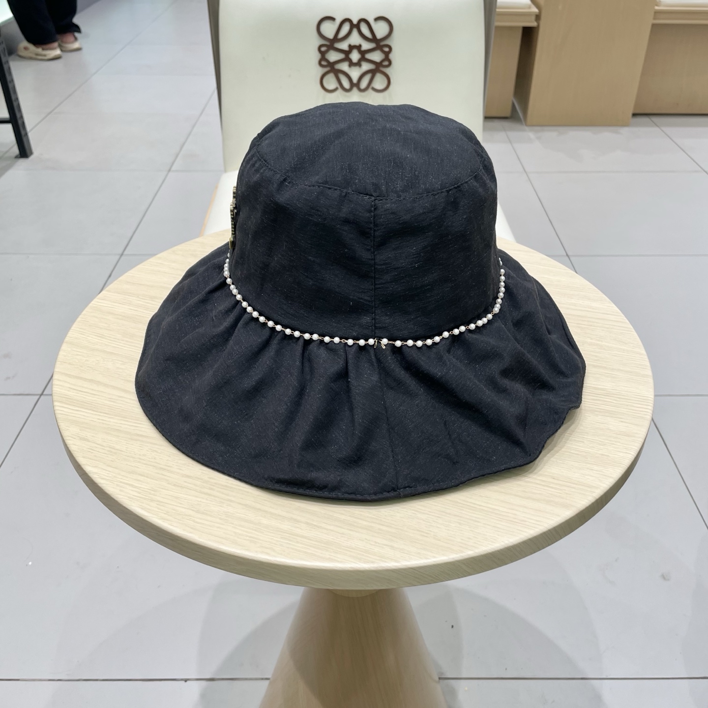 🧢路易威登棒球帽 LouisVuitton😍遮阳帽女夏天薄款时尚链条大檐渔夫帽百搭休闲显脸小遮脸防晒帽潮