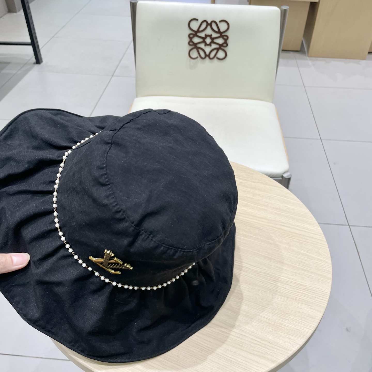 🧢路易威登棒球帽 LouisVuitton😍遮阳帽女夏天薄款时尚链条大檐渔夫帽百搭休闲显脸小遮脸防晒帽潮